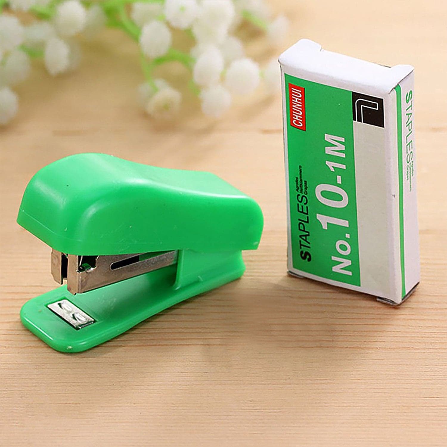 Mini Stapler With 1 Strip Of Staples 1 Set thumbnail 2