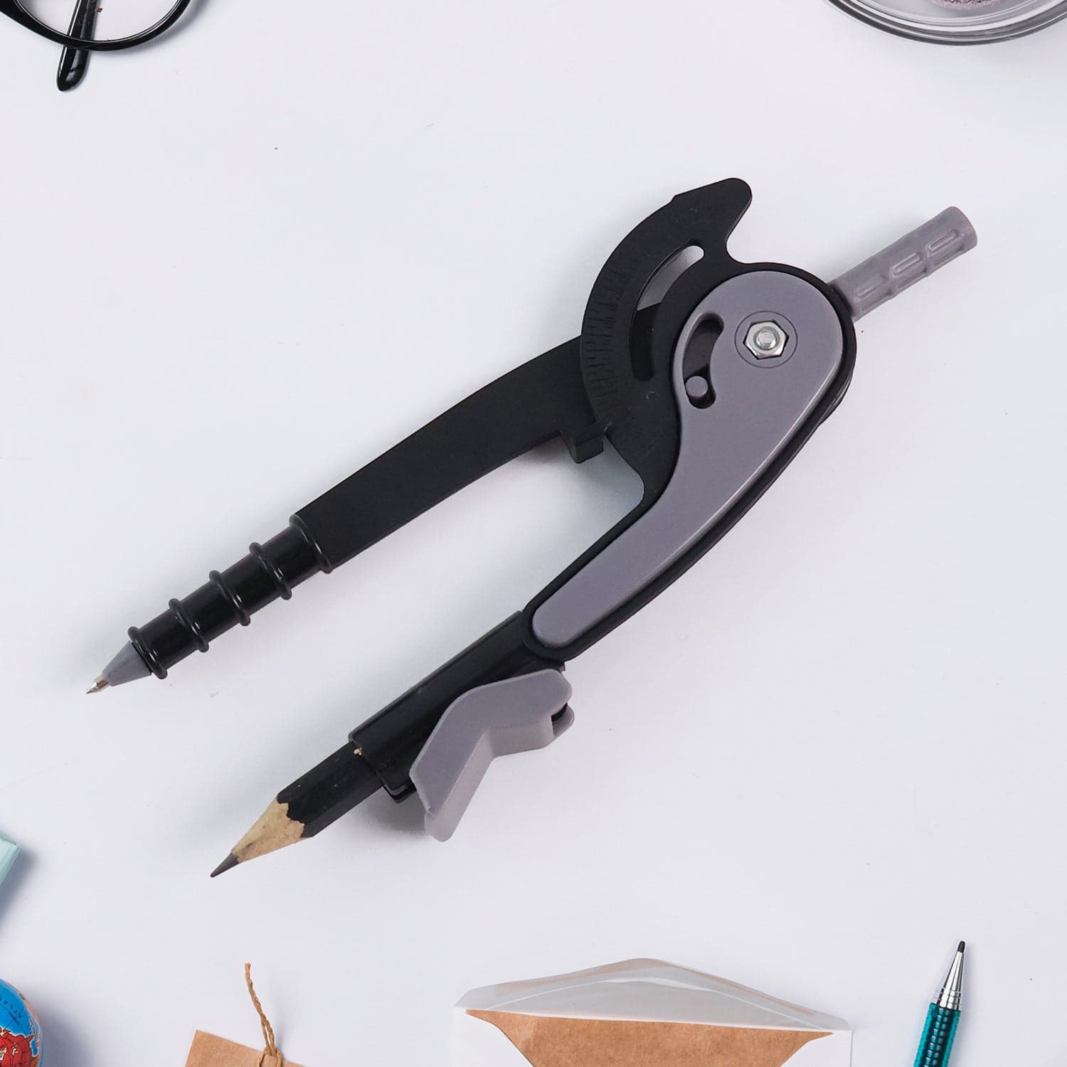 Geometry Compass And Protractor Set 2 Pc thumbnail 2