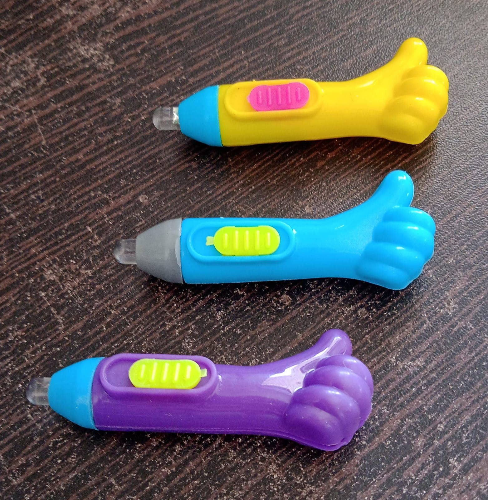 Thumb shaped light, lightning keychain, lightning toy, thumb shape LED light thumbnail 7