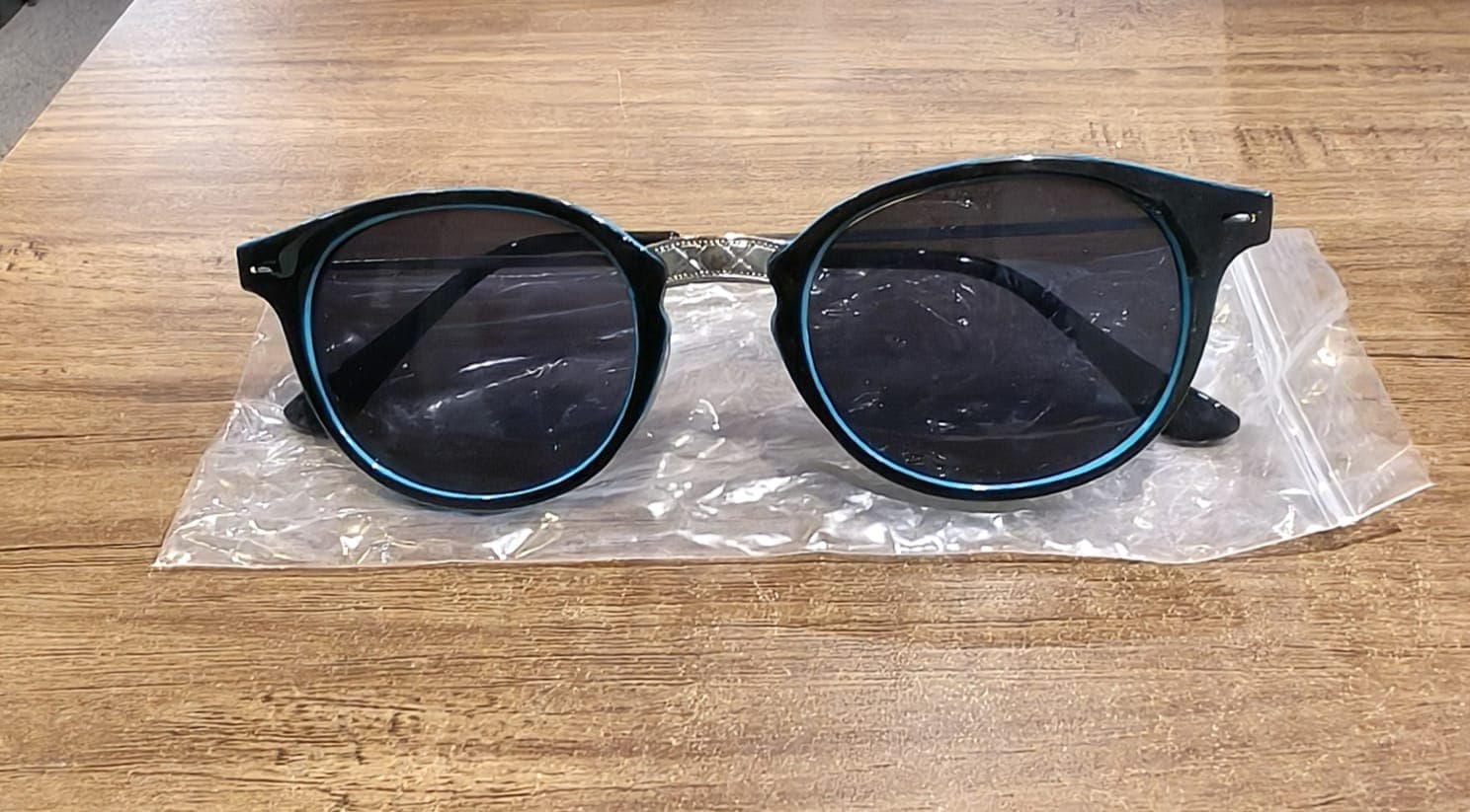 19315 Sky Blue Sunglasses 1Pc No1 thumbnail 6