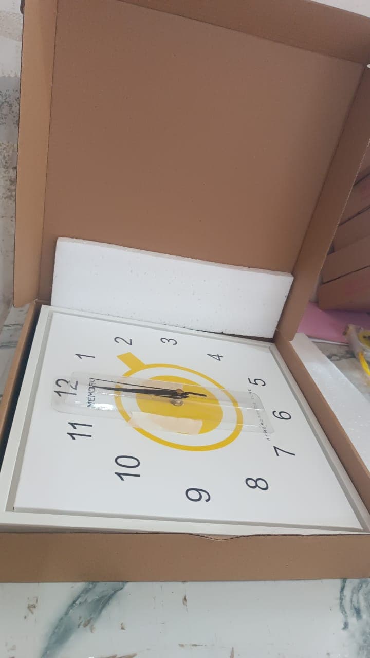 Decorative Square Wall Clock Battery Operated 1 Pc thumbnail 7