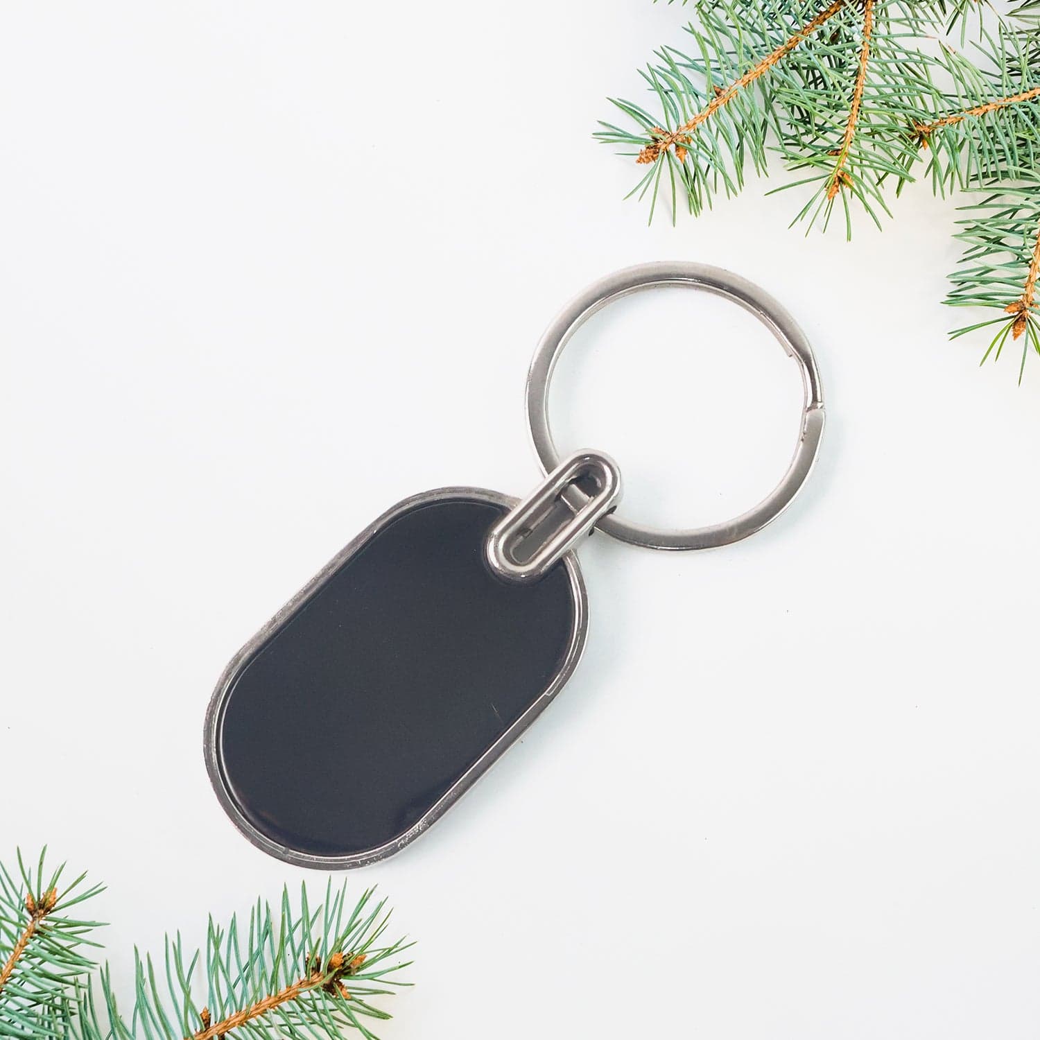Elegant Black Silver Oval Metal Keychain 1 Pc thumbnail 5