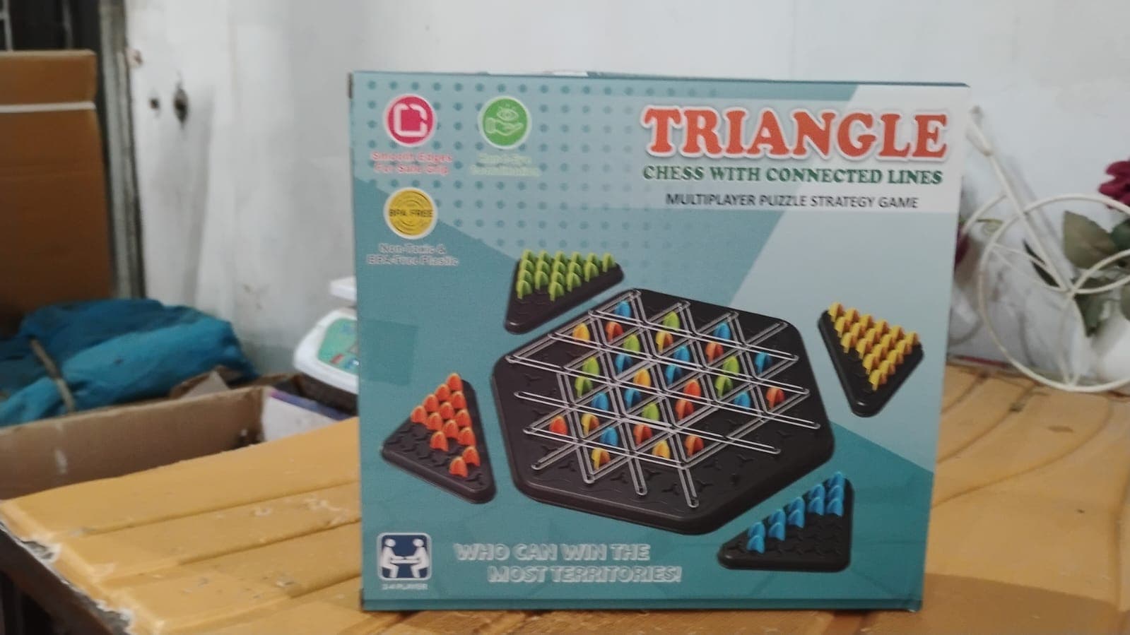 Triangle Puzzle Board Game thumbnail 7