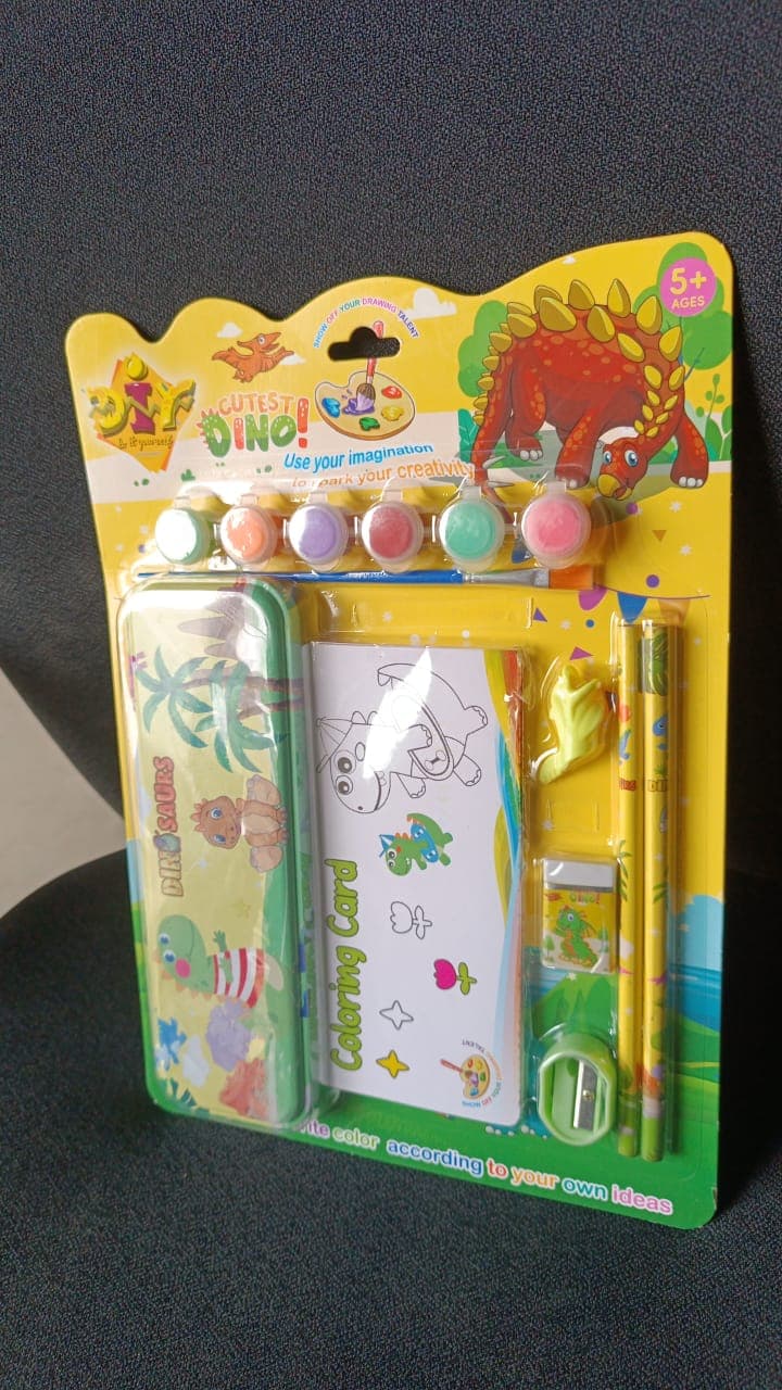 Kids Art Stationery Gift Set thumbnail 6