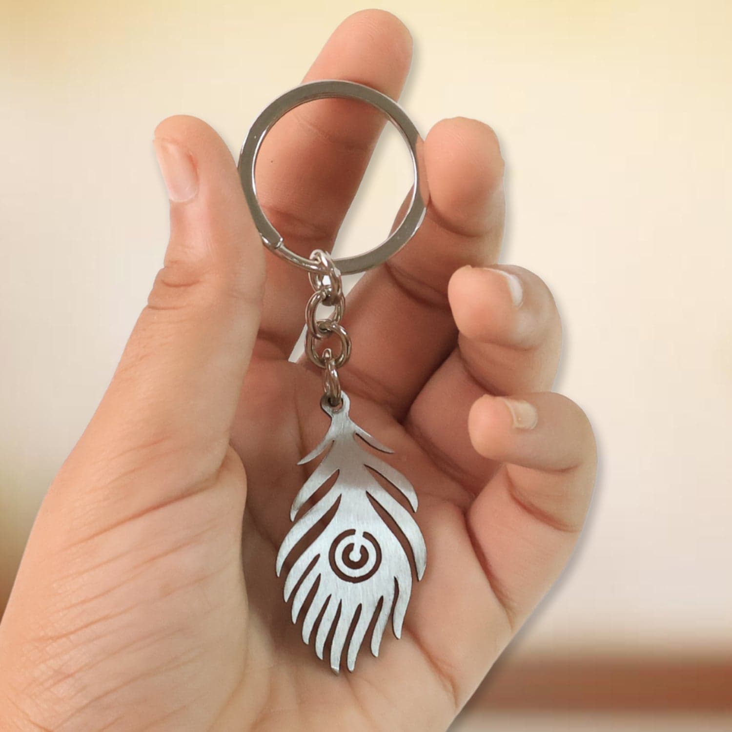 Stylish Stainless Steel Peacock Feather Keychain thumbnail 5