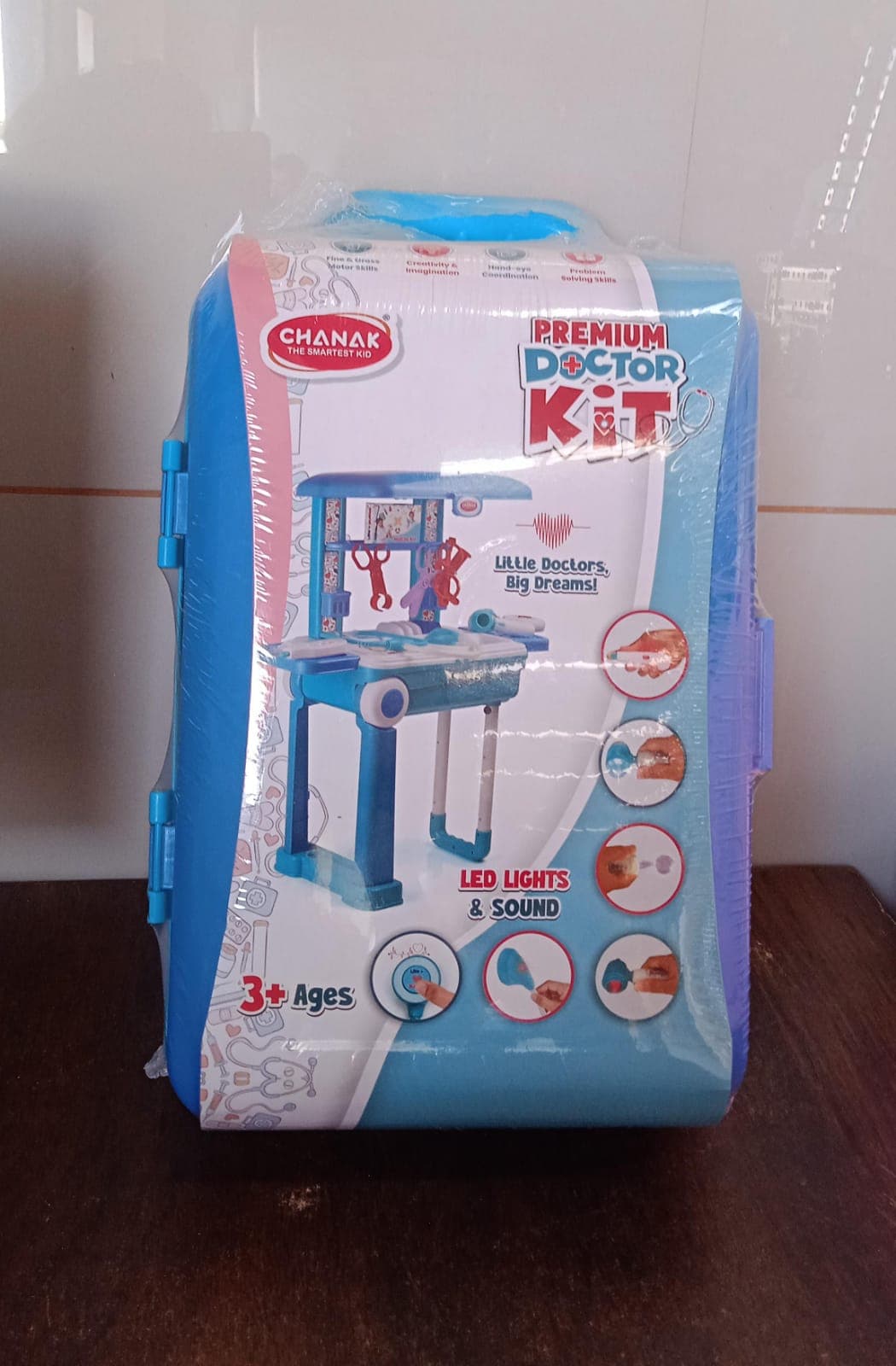 Premium Doctor Set Trolley Little Doctor Kids Toy (1 Set) thumbnail 8