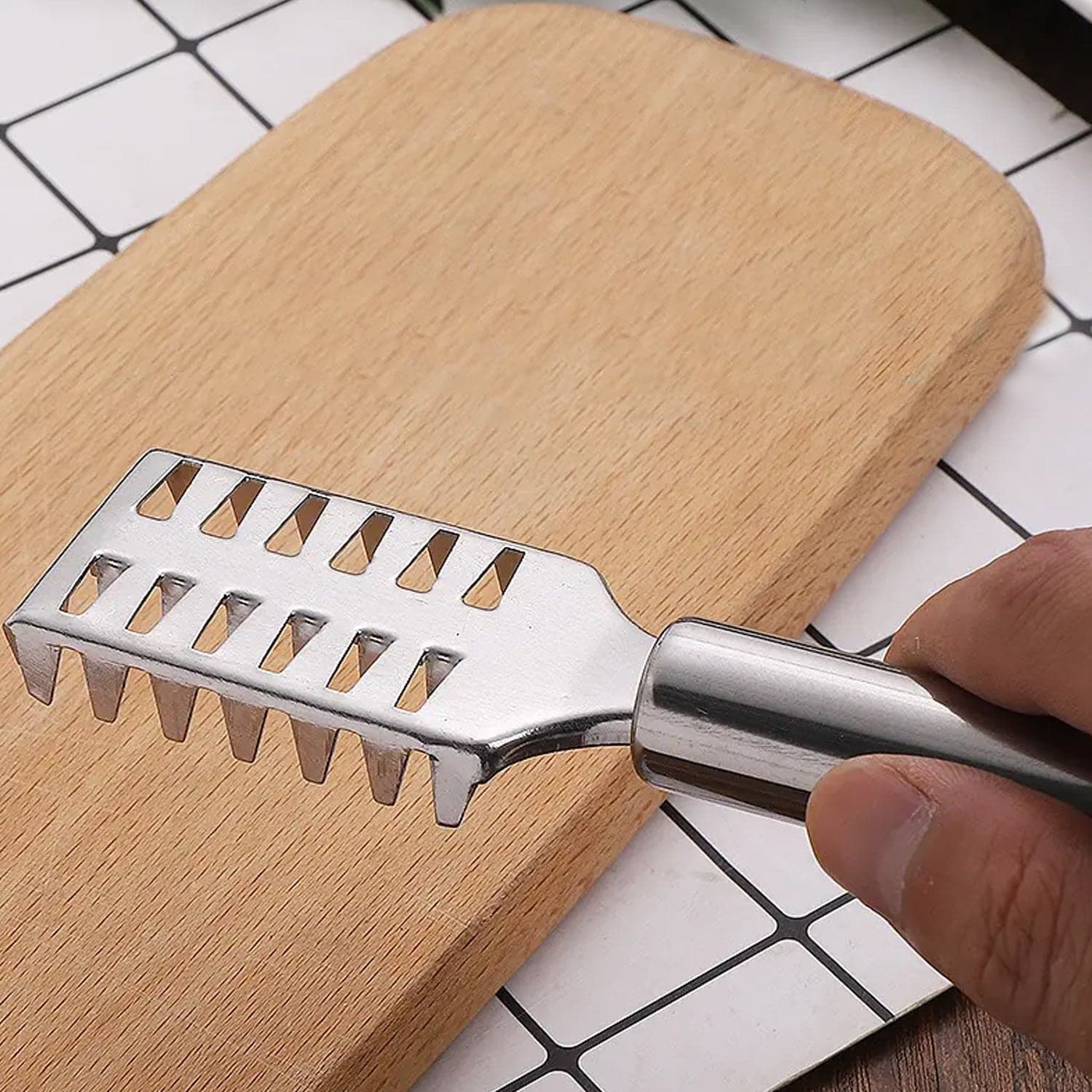 Stainless Steel Fish Scale Remover Scraper of Sawtooth Kitchen Tool thumbnail 5