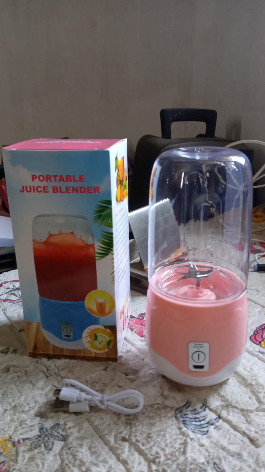 Portable Electric Usb Juice Maker 6 Blade Blender Grinder Mixer Personal Size thumbnail 9