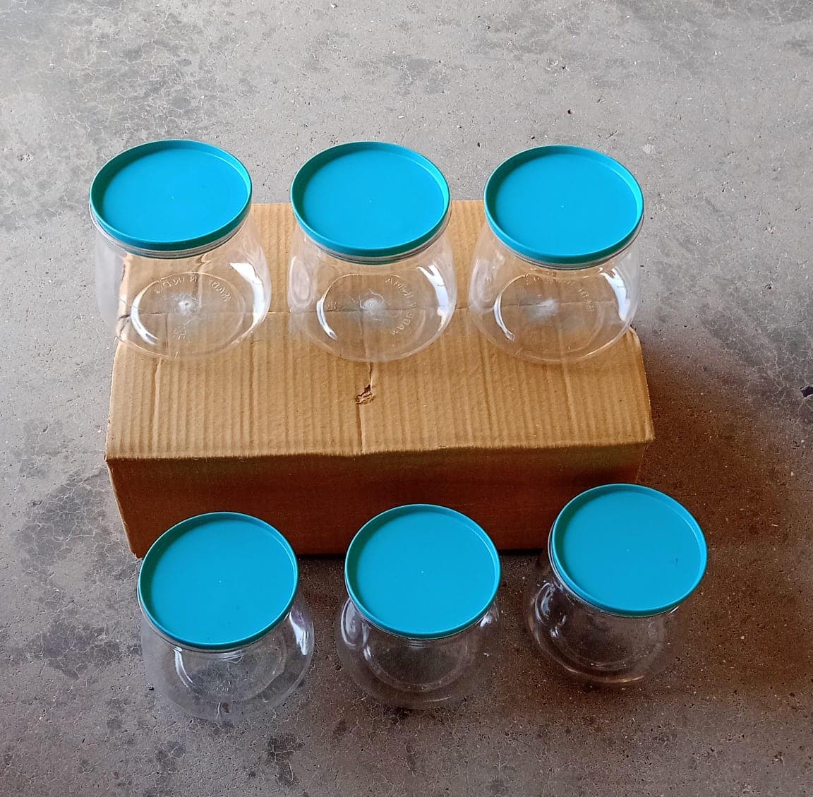Matka Shaped Jar with Air Tight & Leak Proof Lid (Multicolour) (Set of 6) (900Ml) thumbnail 9