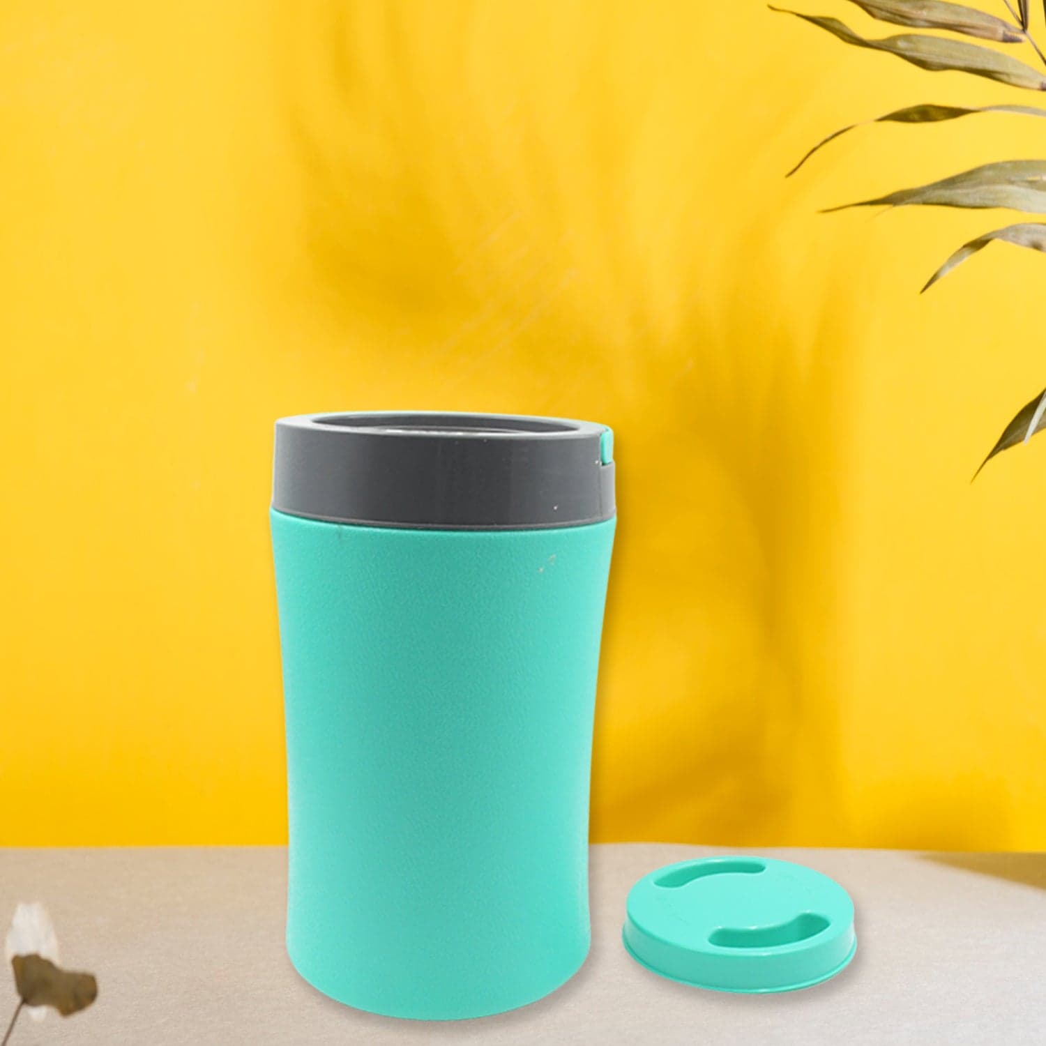Multicolored 5L Water Rover Jug: Insulated Plastic Jug with Sturdy Handle thumbnail 6