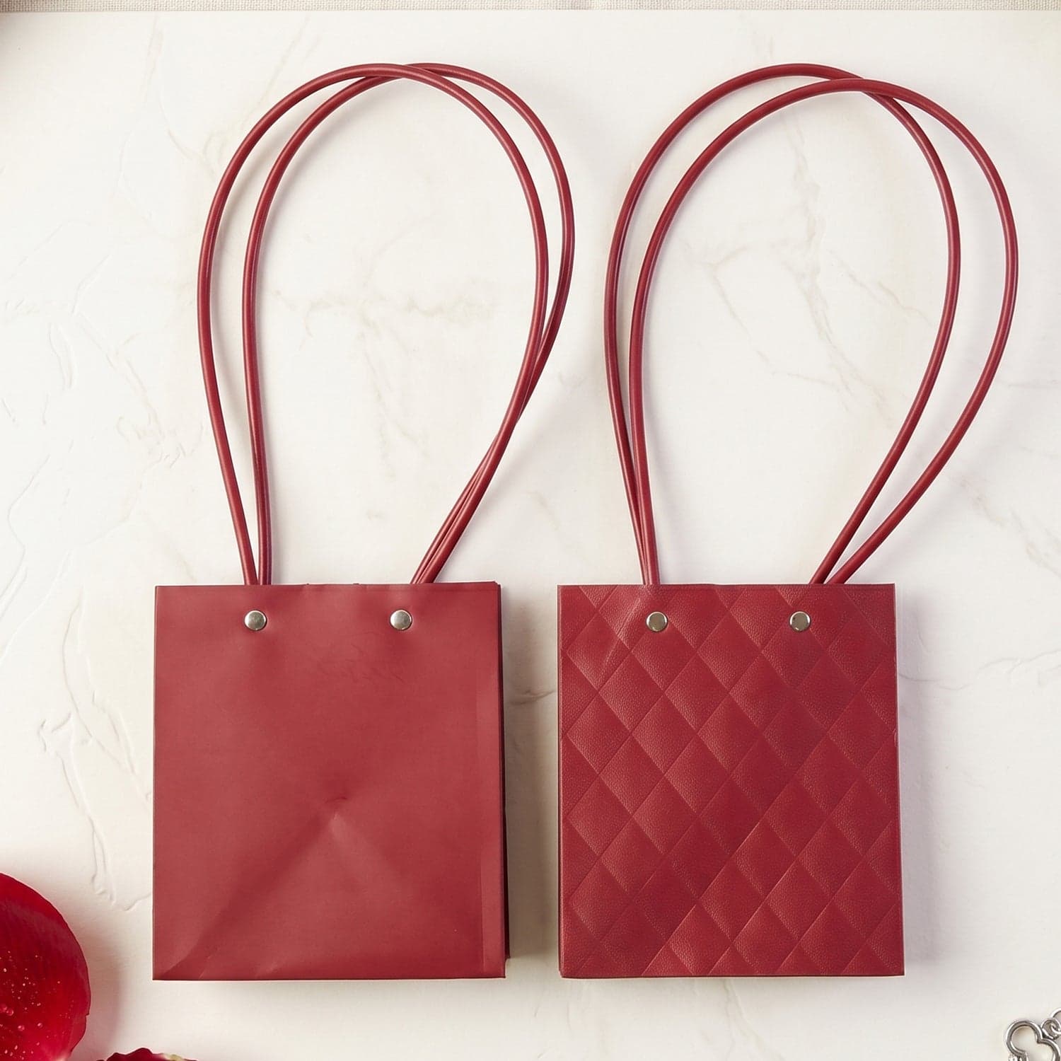 Foldable Flower Packaging Bag the Reusable and Water-Resistant thumbnail 8
