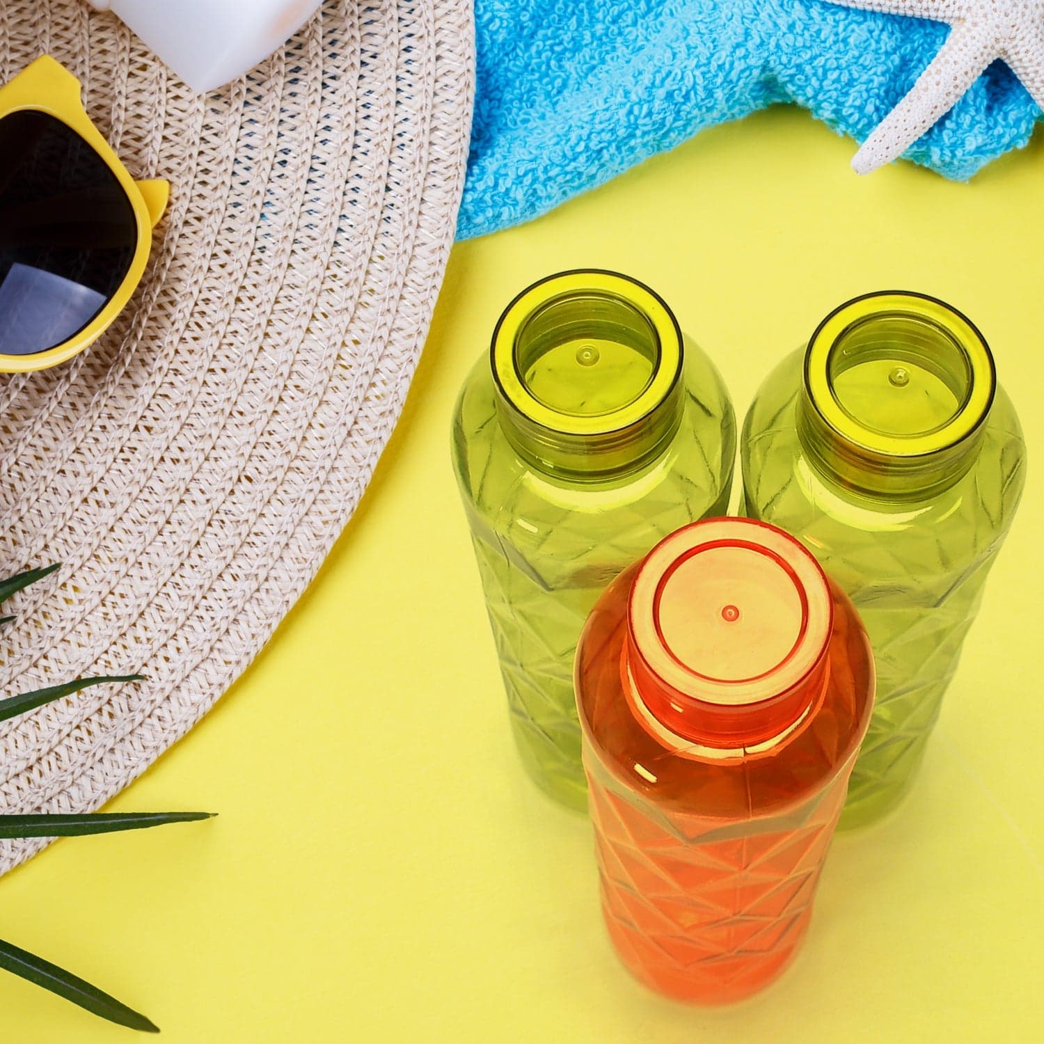 3Pc Set Diamond Cut Bottle Used for storing water and beverages purposes for people. thumbnail 5