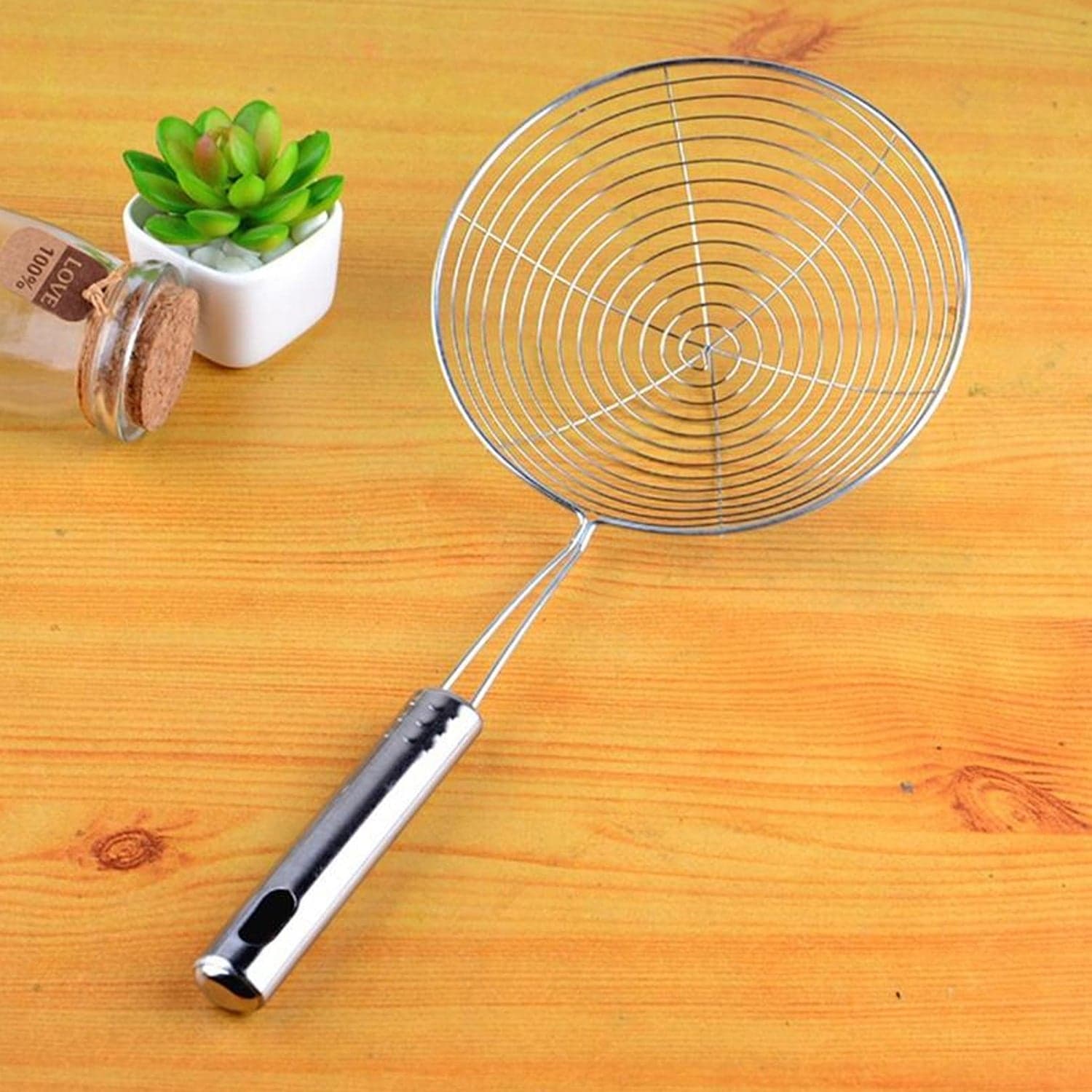 Small Oil Strainer To Get Perfect Fried Food Stuffs Easily Without Any Problem And Damage. thumbnail 1