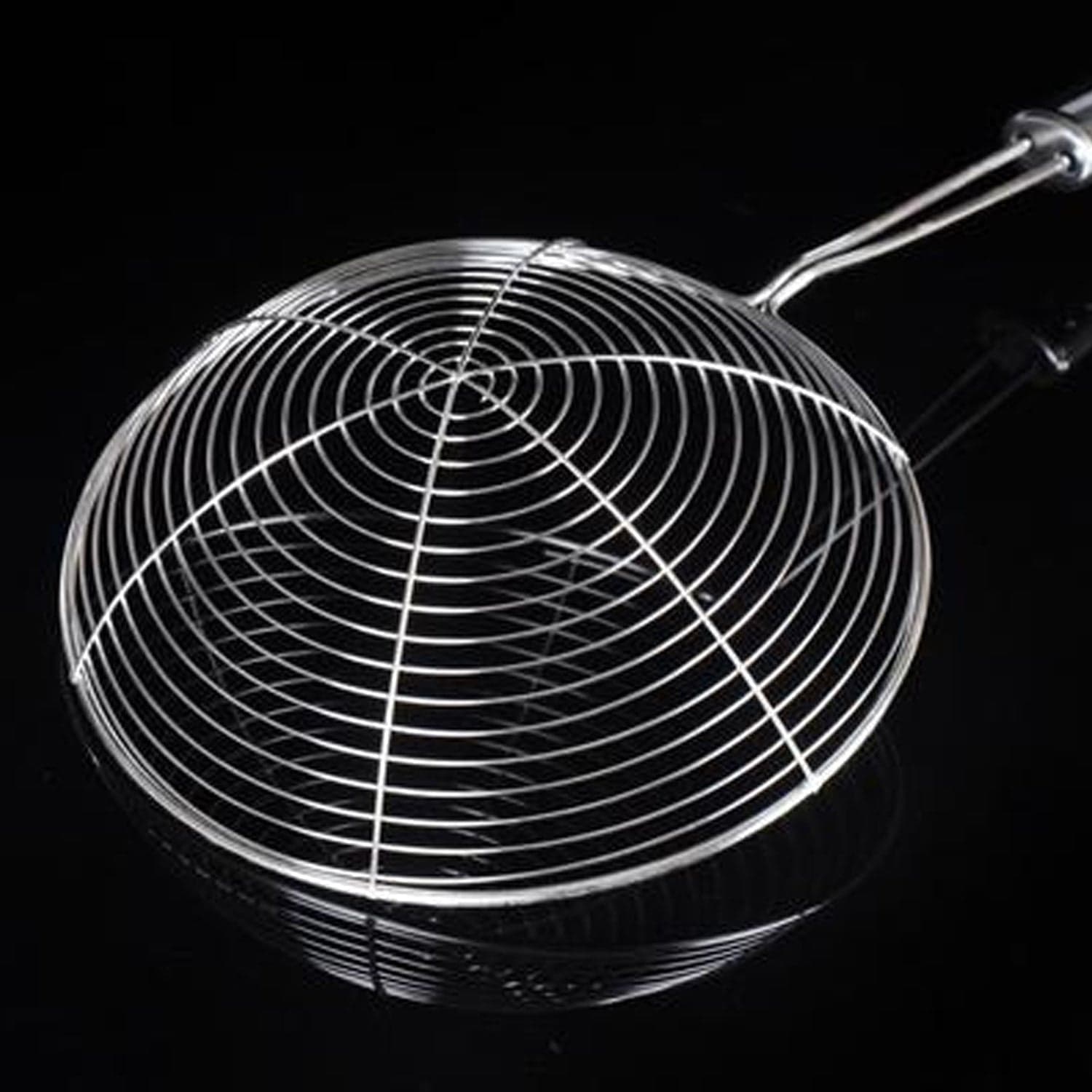 Medium Oil Strainer To Get Perfect Fried Food Stuffs Easily Without Any Problem And Damage. thumbnail 8