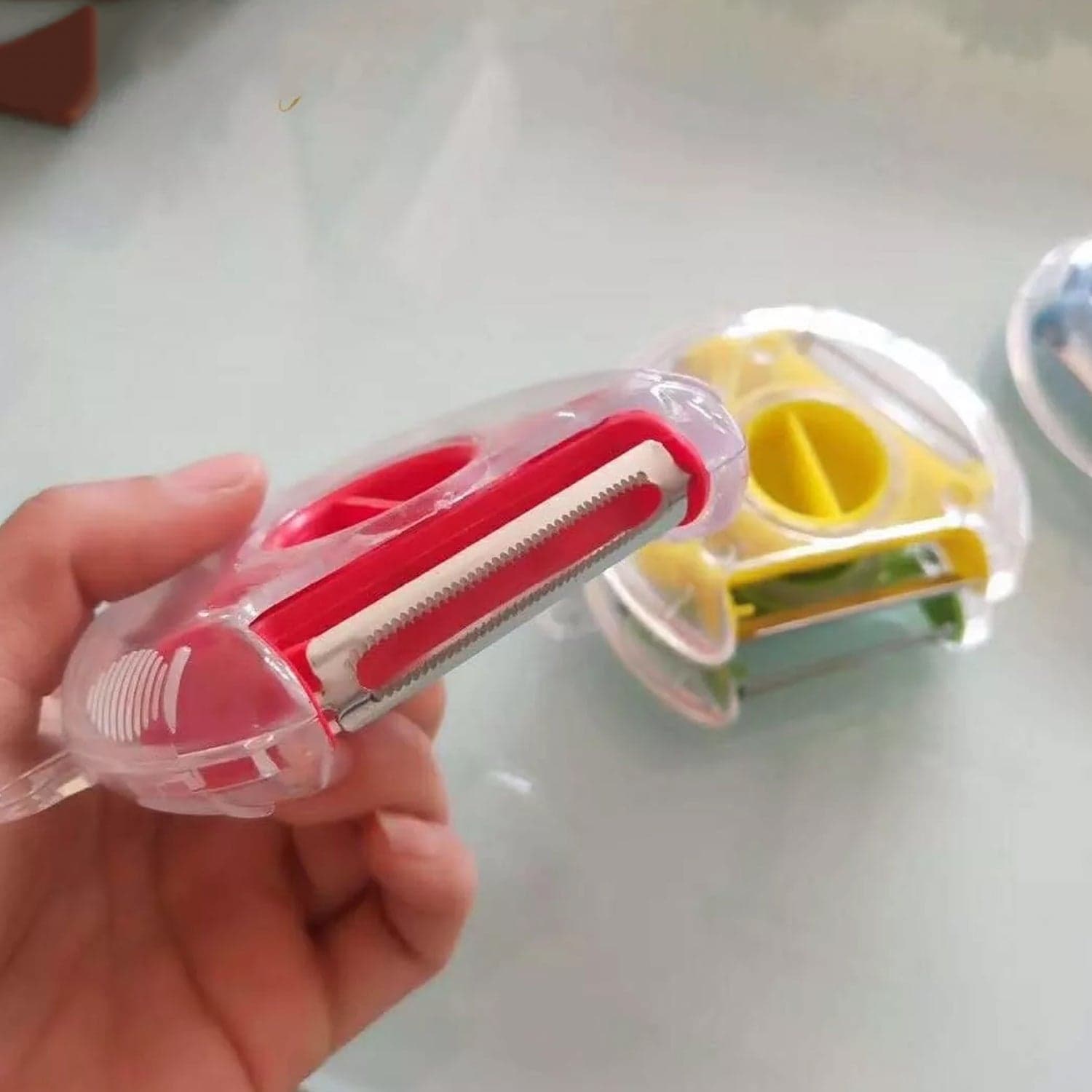 Round Planer Peeler and Cutter Vegetable Slicer Kitchen Tool. thumbnail 3