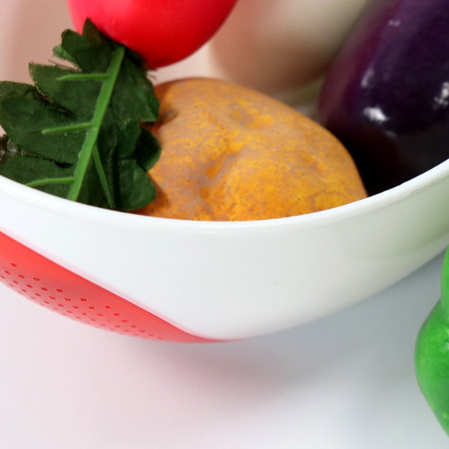 Plastic Rice Pulses Fruits Vegetable Noodles Pasta Washing Bowl and Strainer thumbnail 7