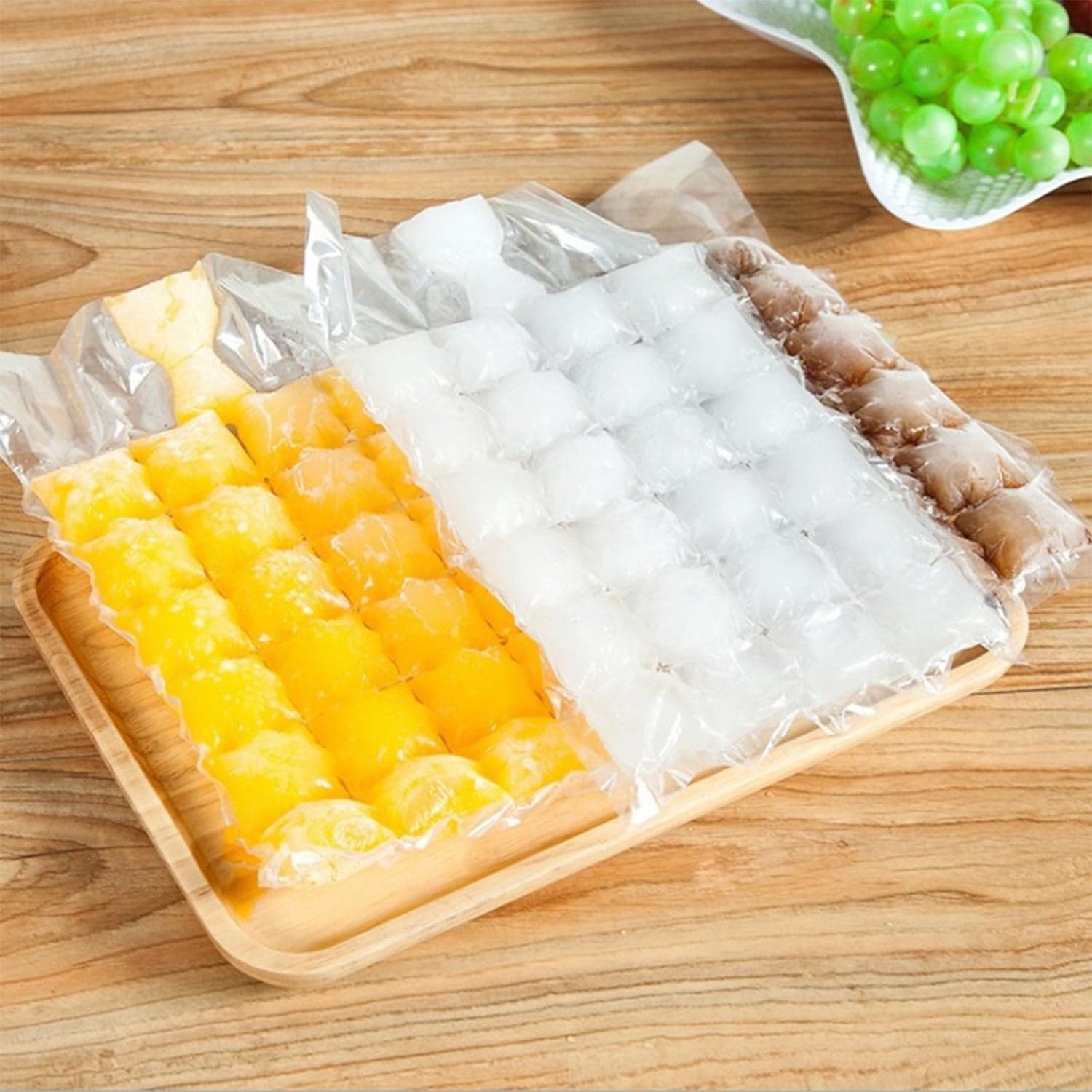 Disposable Ice Cube Bags, Stackable Easy Release Ice Cube Mold Trays Self-Seal Freezing Maker,Cold Ice Pack Cooler Bag For Cocktail Food Wine thumbnail 5