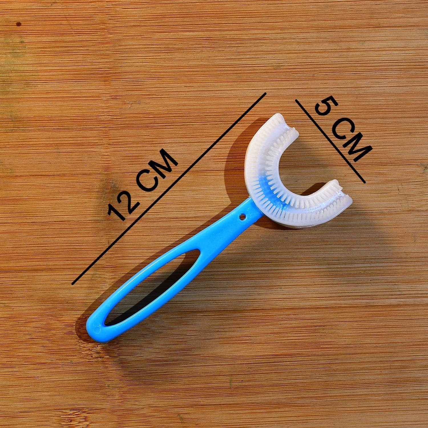 U-Shaped Toothbrush for Kids Manual Whitening Toothbrush Silicone Brush Head for Kids Children Infant Toothbrush For 2-6 Years thumbnail 5