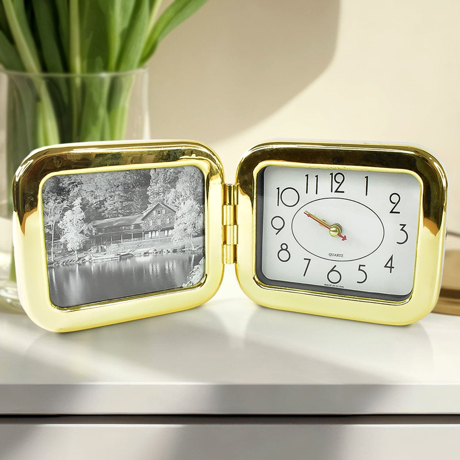 Portable Foldable Desk Clock of Space-Saving and Stylish (1 Pc) thumbnail 1
