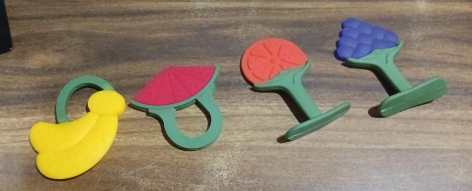Soothe Baby's Gums: Safe & Fun Silicone Teether for Toddlers (3+ Months) thumbnail 6