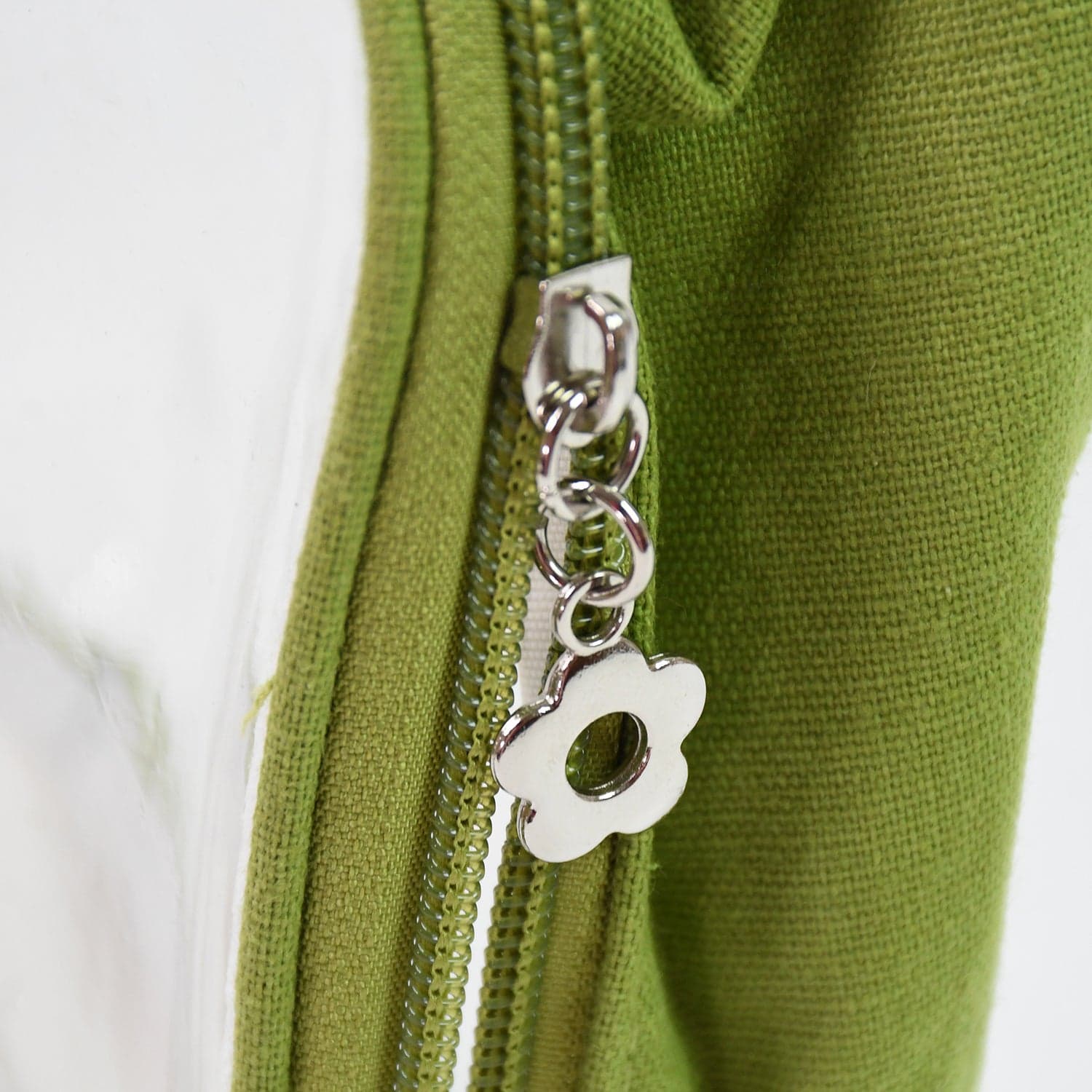 Transparent Zipper Closing Pouch (1 Pc / Big) thumbnail 6