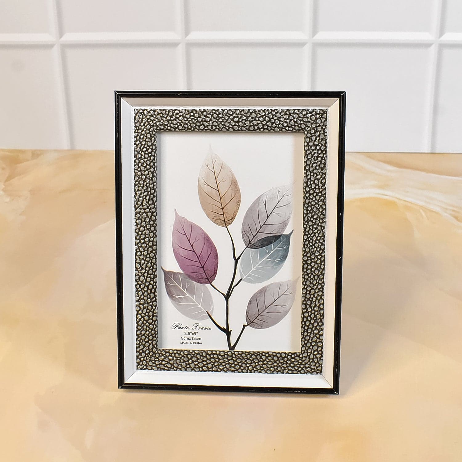 Modern Plastic Picture Frame Photo Holder (1 Pc / Mix Color & Design / 15—12 Cm) thumbnail 6
