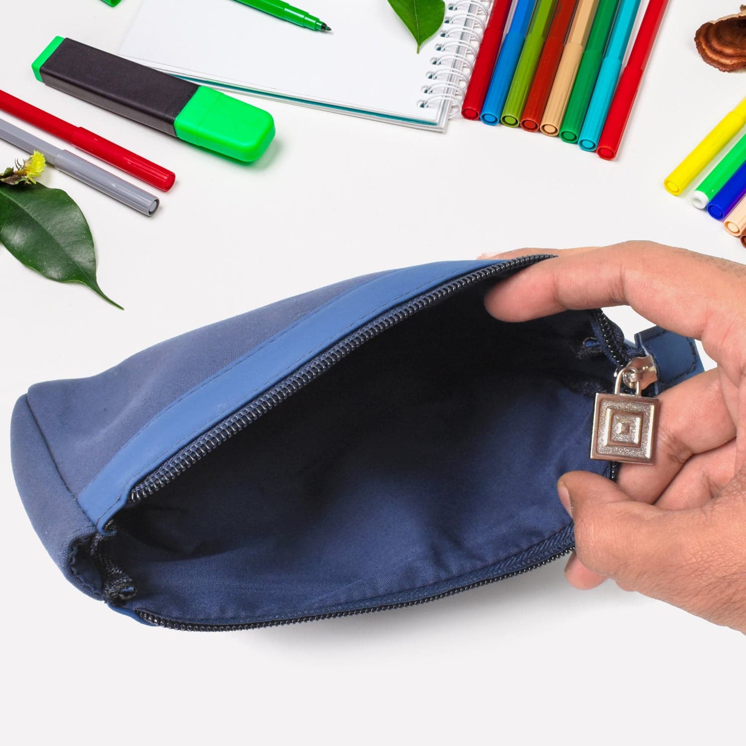 Multipurpose Big Makeup Pouch, Stationery Bag (1 Pc) thumbnail 1