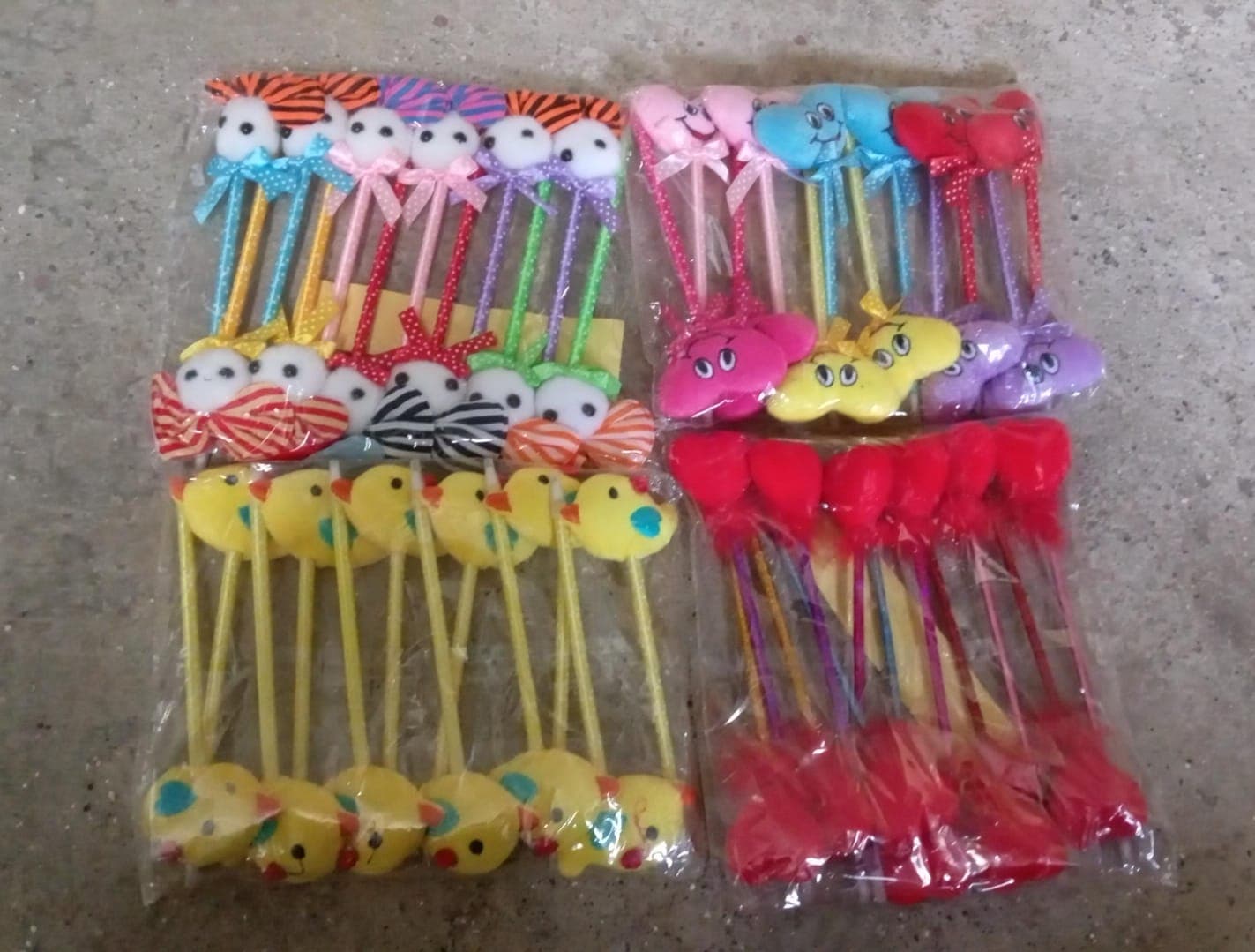Cute Cartoon Shape & Heart Design Facy Writting Pen Attached Rattle | Ball Pen Smooth Writing For Wedding thumbnail 8