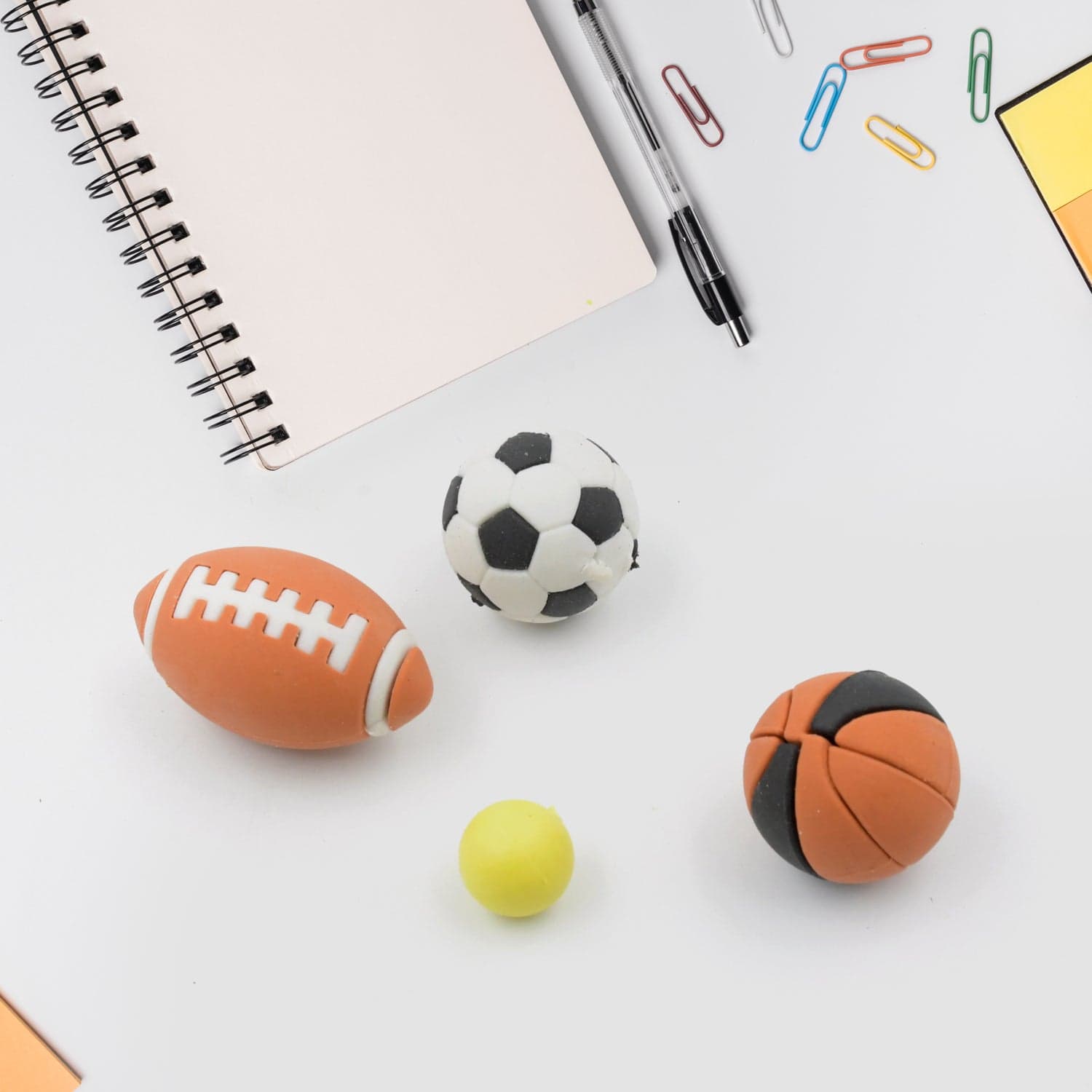 Mini Eraser Set for Kids (9 Pieces) - Fun Designs, Party Favors, School Prizes thumbnail 5
