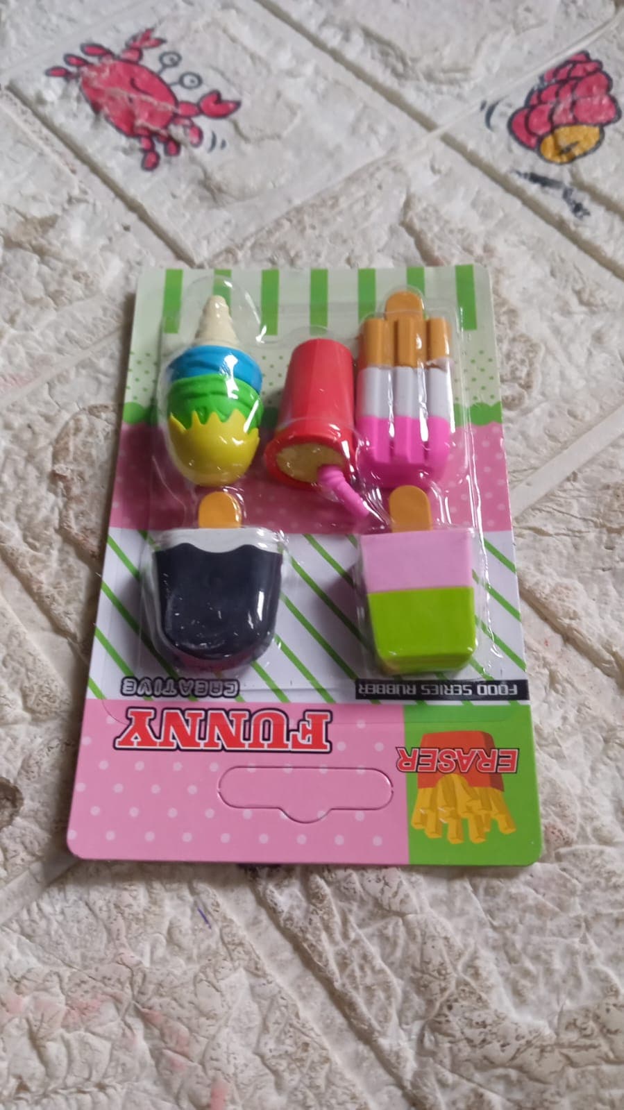 Mini Eraser Set for Kids (5 Pieces) - Fun Designs, Party Favors, School Prizes thumbnail 8
