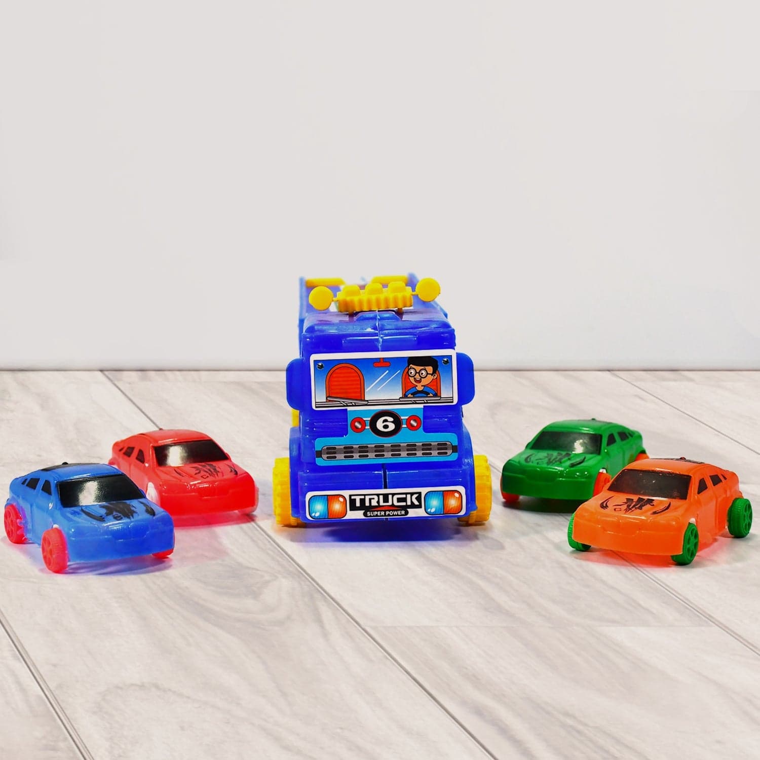 Toy Set Truck with 4 Mini Cars Toy Vehicles for Children thumbnail 1