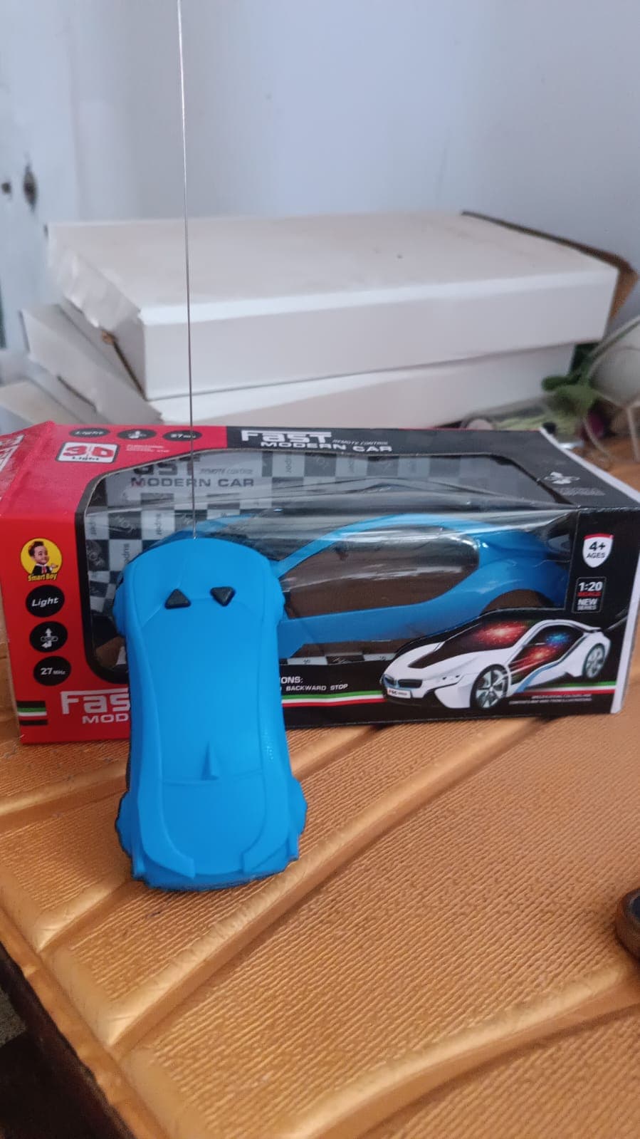 Remote Control Fast Modern Racing Car 3D Light with Go Forward And Backward thumbnail 7