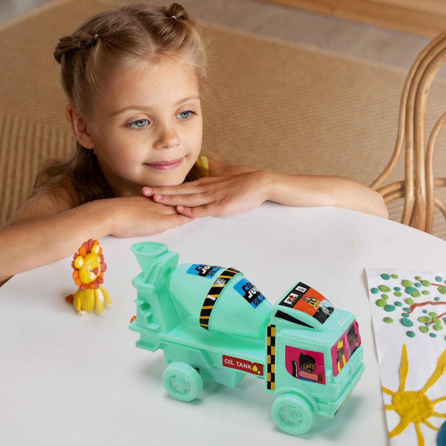 Big Size Heavy Duty Rotating Cement Mixer Dumper Truck Toys for Kids Toddlers Boys and Girls - Construction Toy Friction Vehicle Toy thumbnail 8