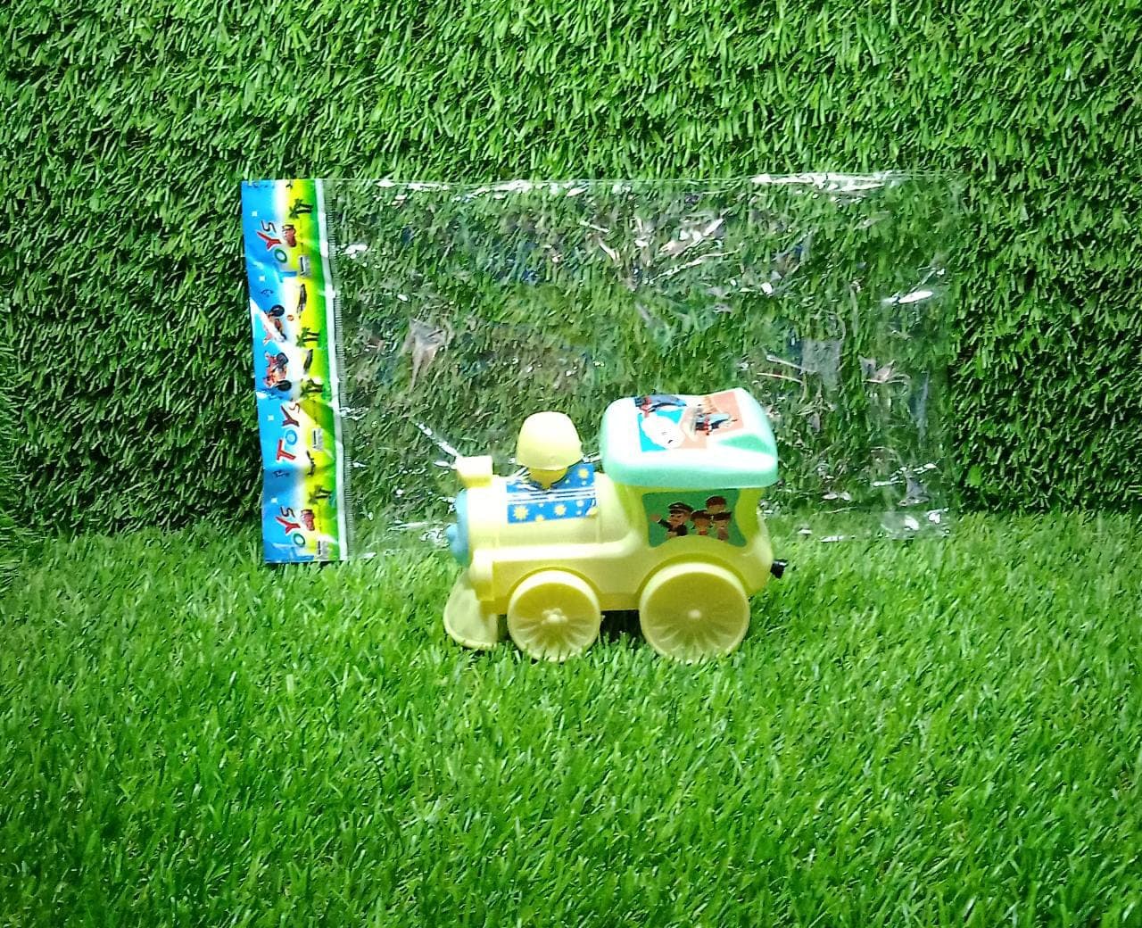Pull-Rope Racing Train Engine Toy for Kids thumbnail 7