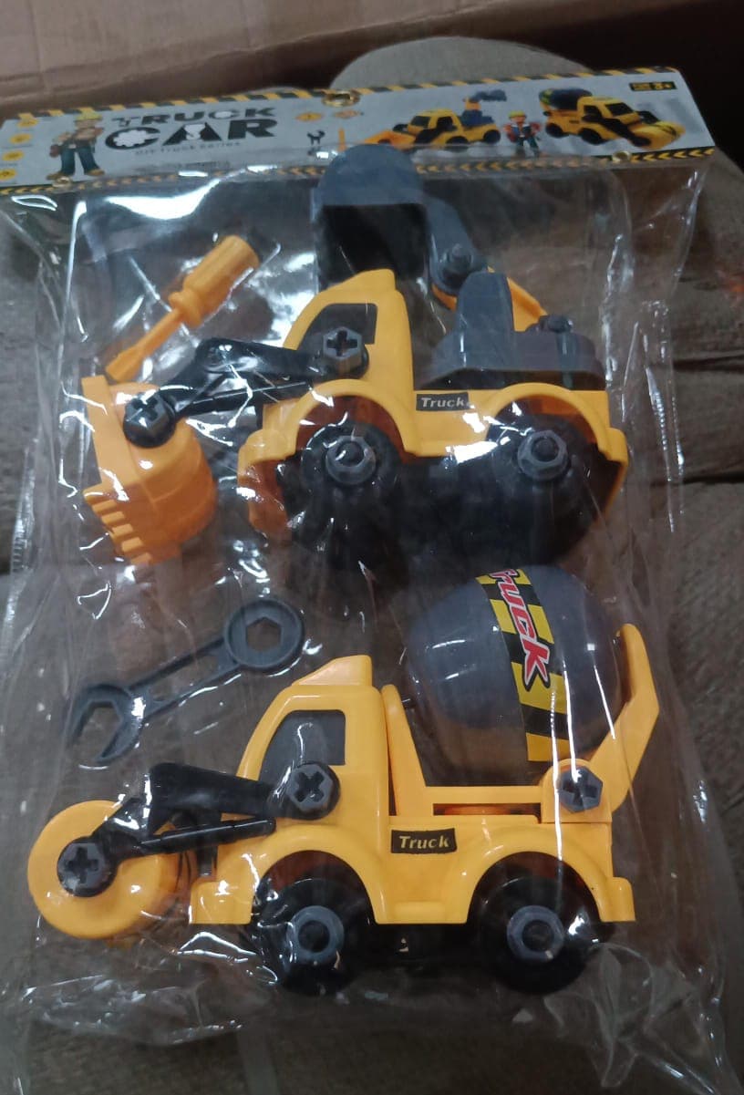 Engineering Vehicles Nut Assembly Toy Of Diy Vehicle Model Set For Kids thumbnail 7