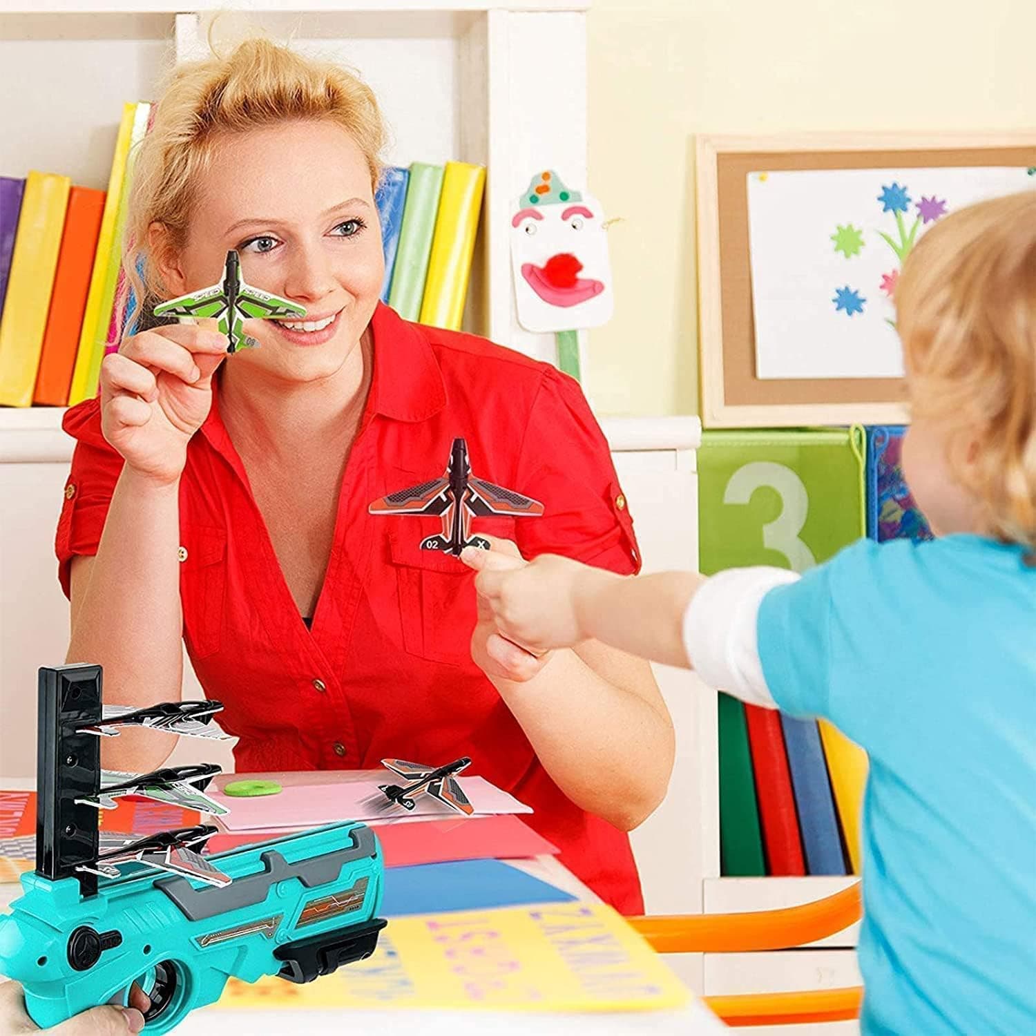 Airplane Launcher Toy with Foam Planes, 5-Pack thumbnail 3