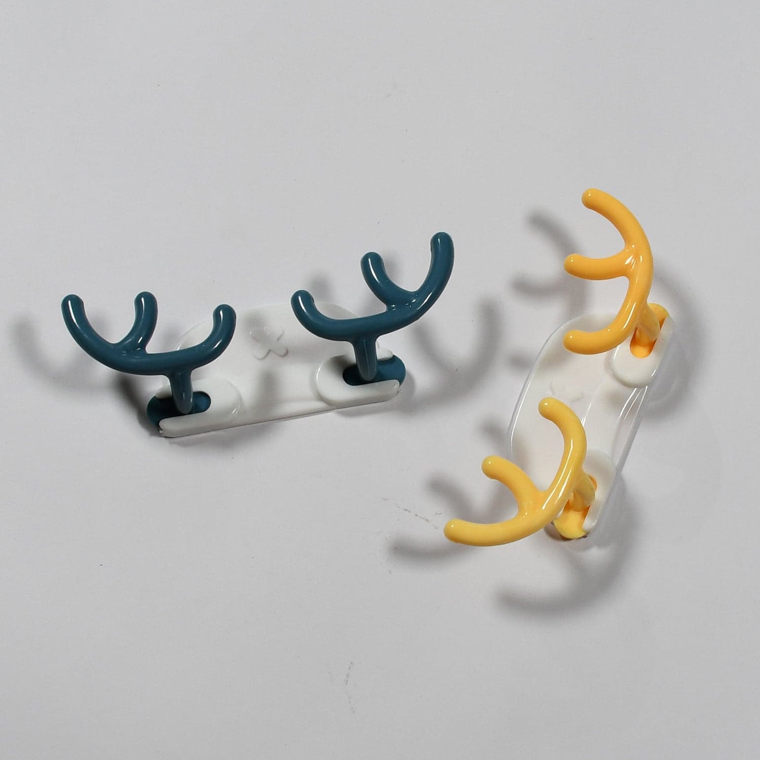 Plastic Wall Hanger Hook Wall Adhesive Hook Premium Quality Wall Hook (Pack Of 4pc) thumbnail 5