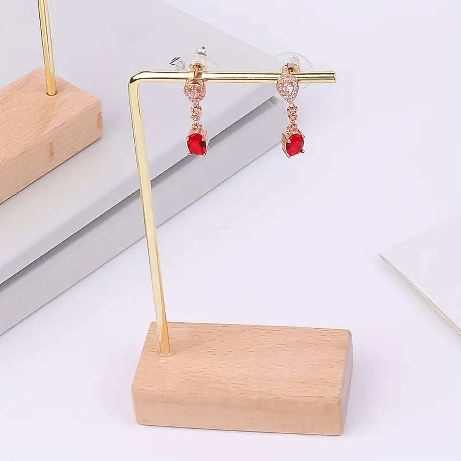 Small Jewellery Display Stand Metal Rack Holder Earrings (1 Pc) thumbnail 4