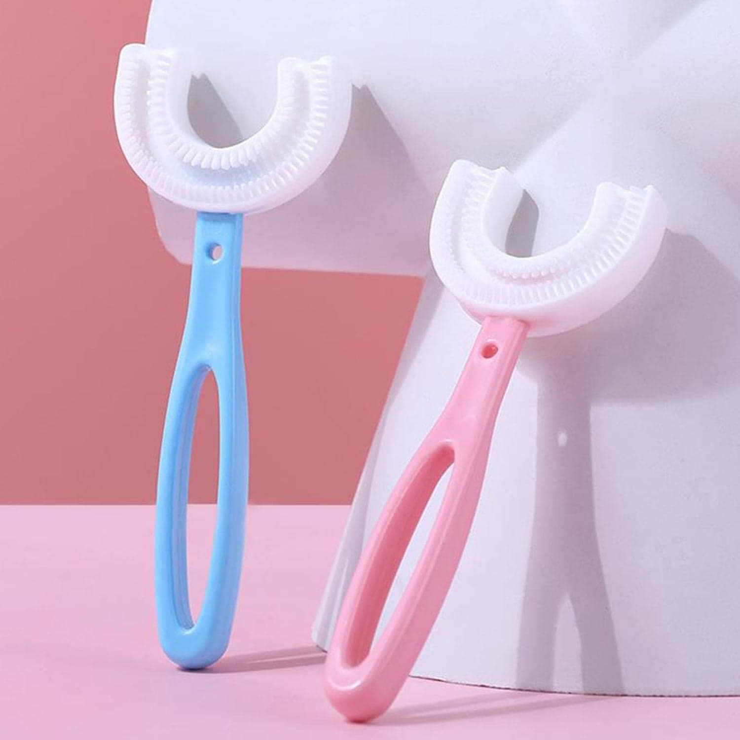 Kids U-Shaped Toothbrush - Easy Cleaning for Toddlers & Children thumbnail 1
