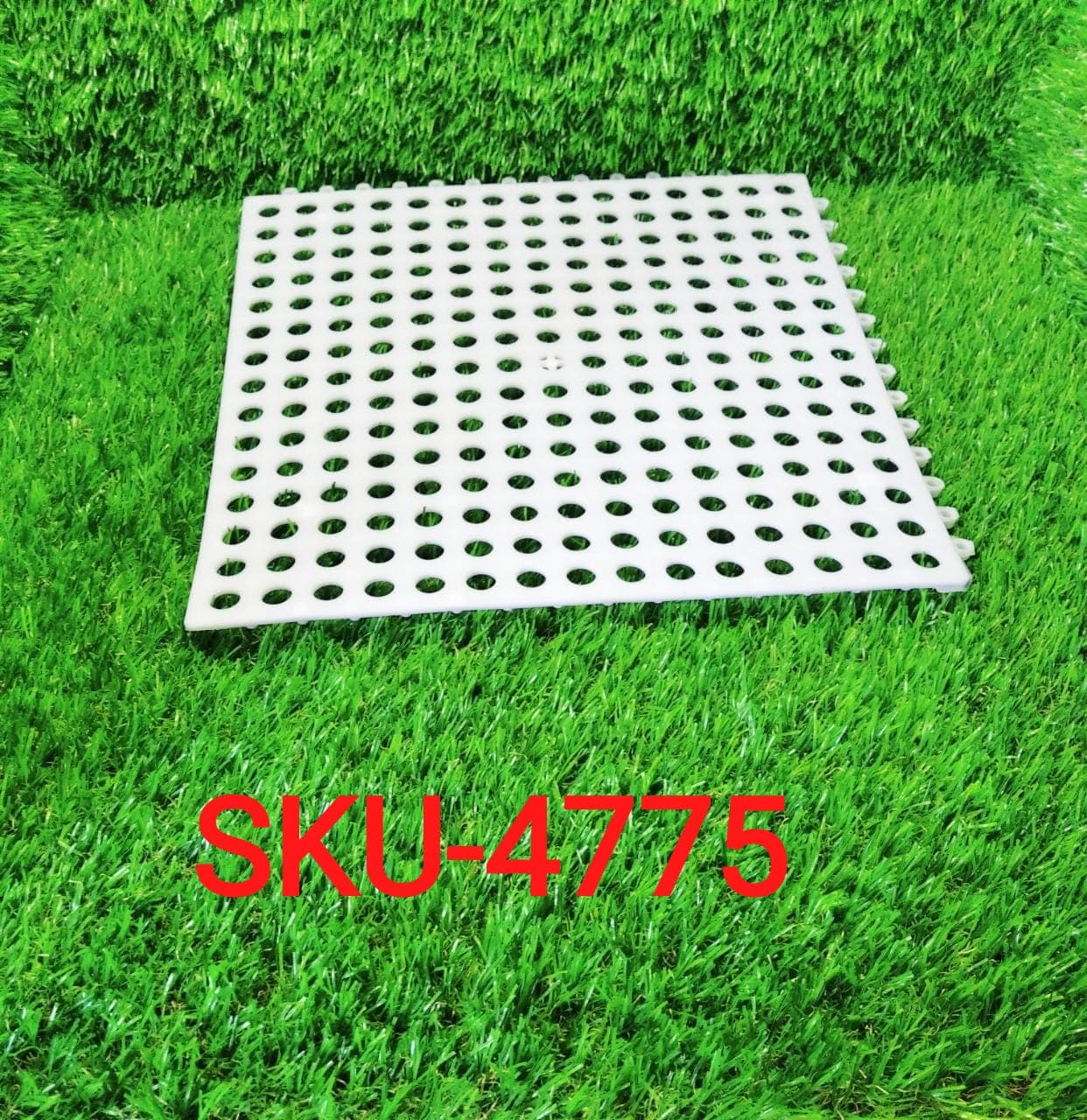 Bath Anti Slip Mat Used while bathing and toilet purposes to avoid slippery floor surfaces. (26x26 Cm) thumbnail 7