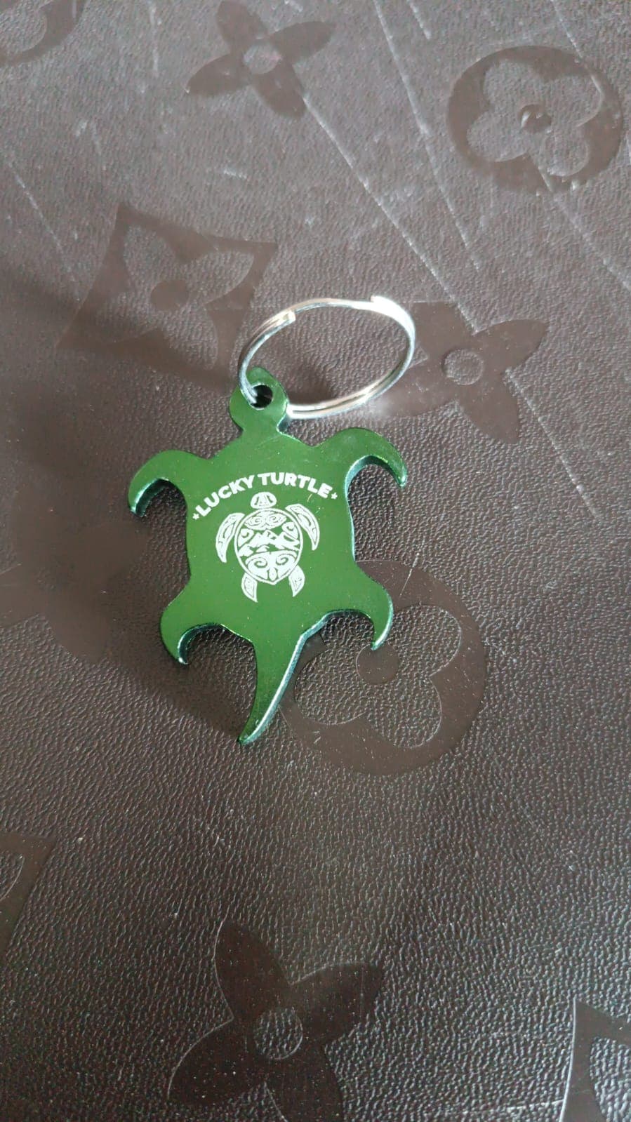 Metal Tortoise Shaped Keychain - Unique and Durable Accessory (1 Pc) thumbnail 7