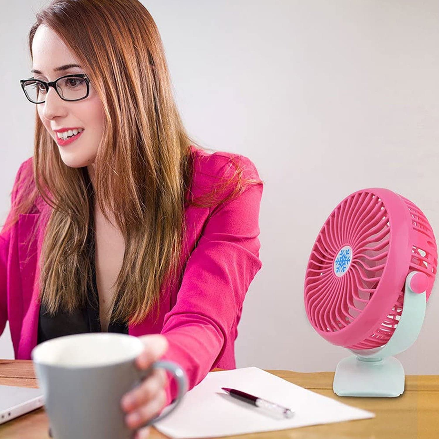 Mini USB Clip Fan widely used in summers for cool down rooms and body purposes.(Battery Not Include) thumbnail 10