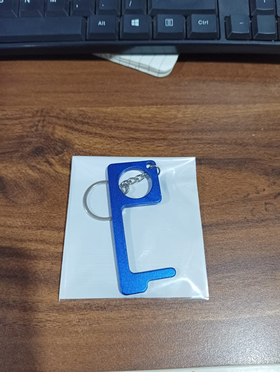 Metal Key Shape Keychain, Door Opener Tool (1 Pc) thumbnail 7