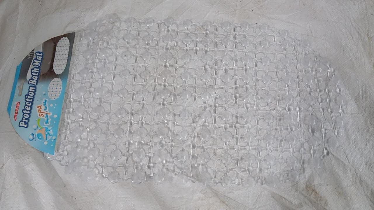 Nonslip Soft Rubber Bath Mat For Bathtub And Shower thumbnail 8