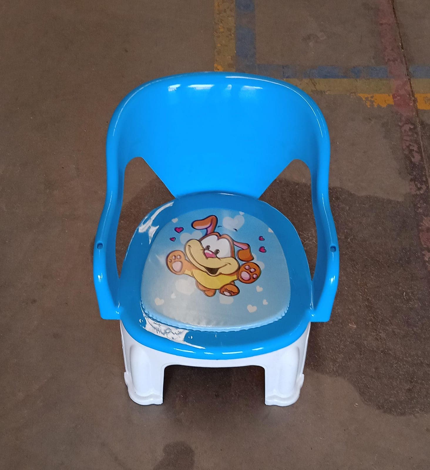 Plastic Multipurpose Strong and Durable Baby Chair with Cushion Base (1 Pc) thumbnail 7