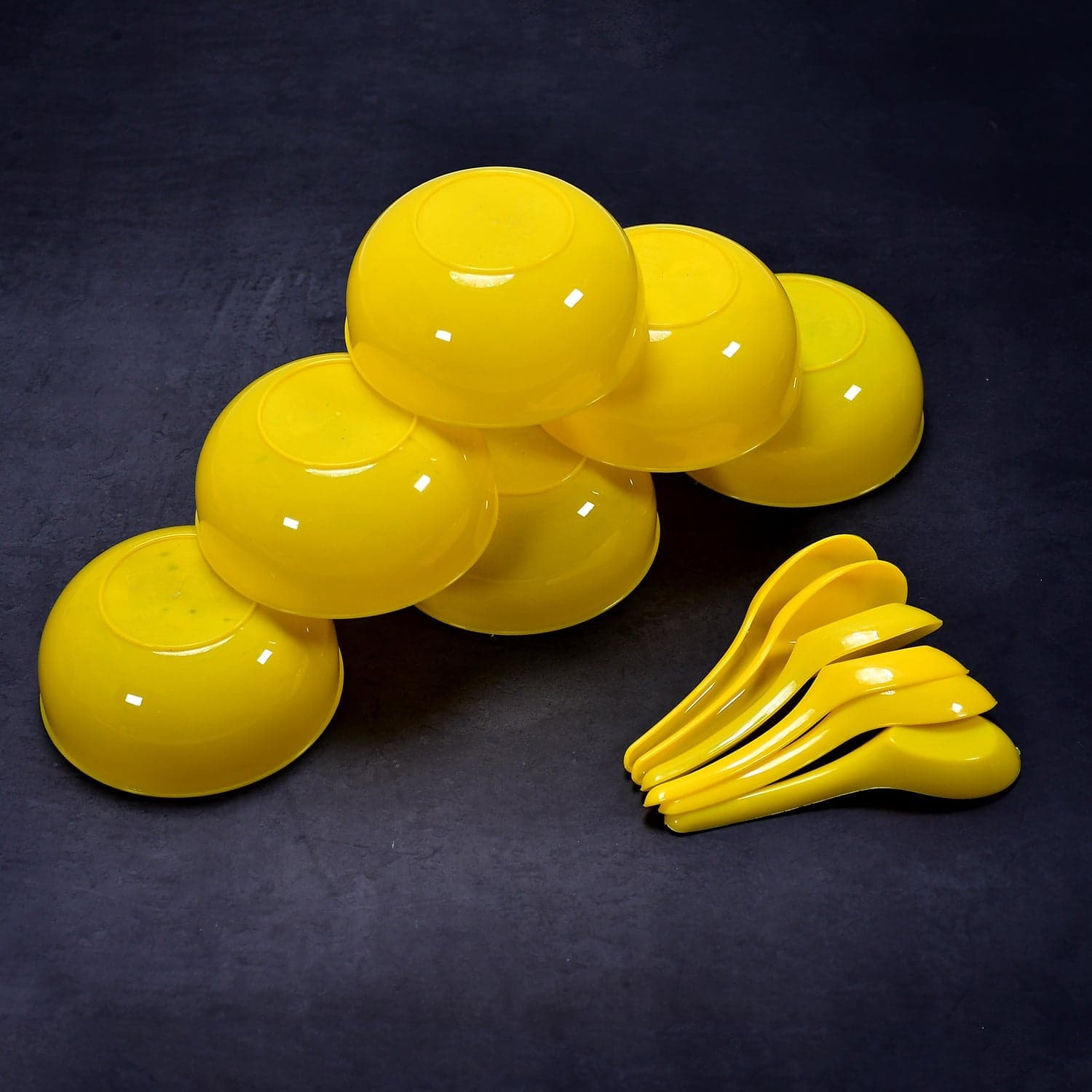 Plastic Soup Bowl & Spoon Set for Kitchen (6-Pcs) thumbnail 1