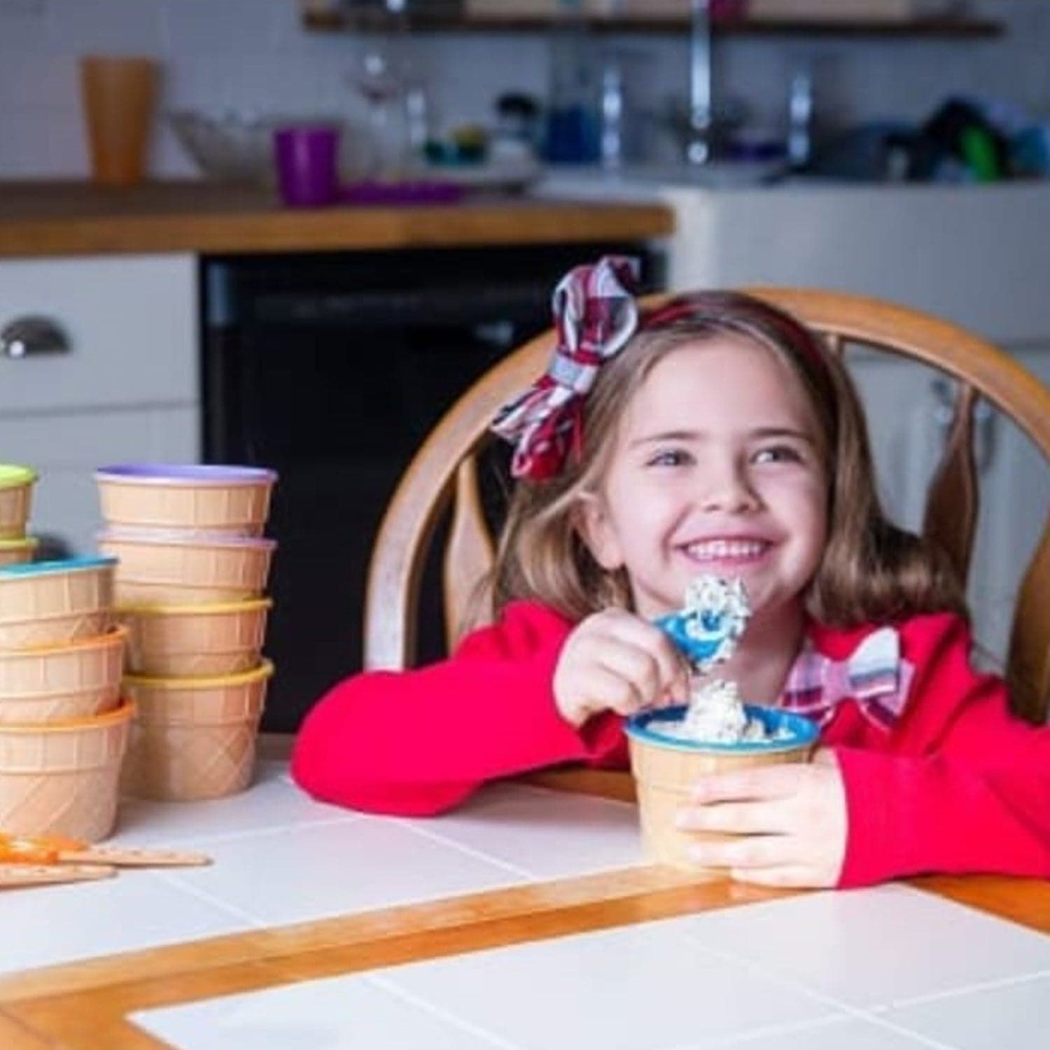 Ice Cream Waffle Bowl Set with Spoon of 2 Units thumbnail 7