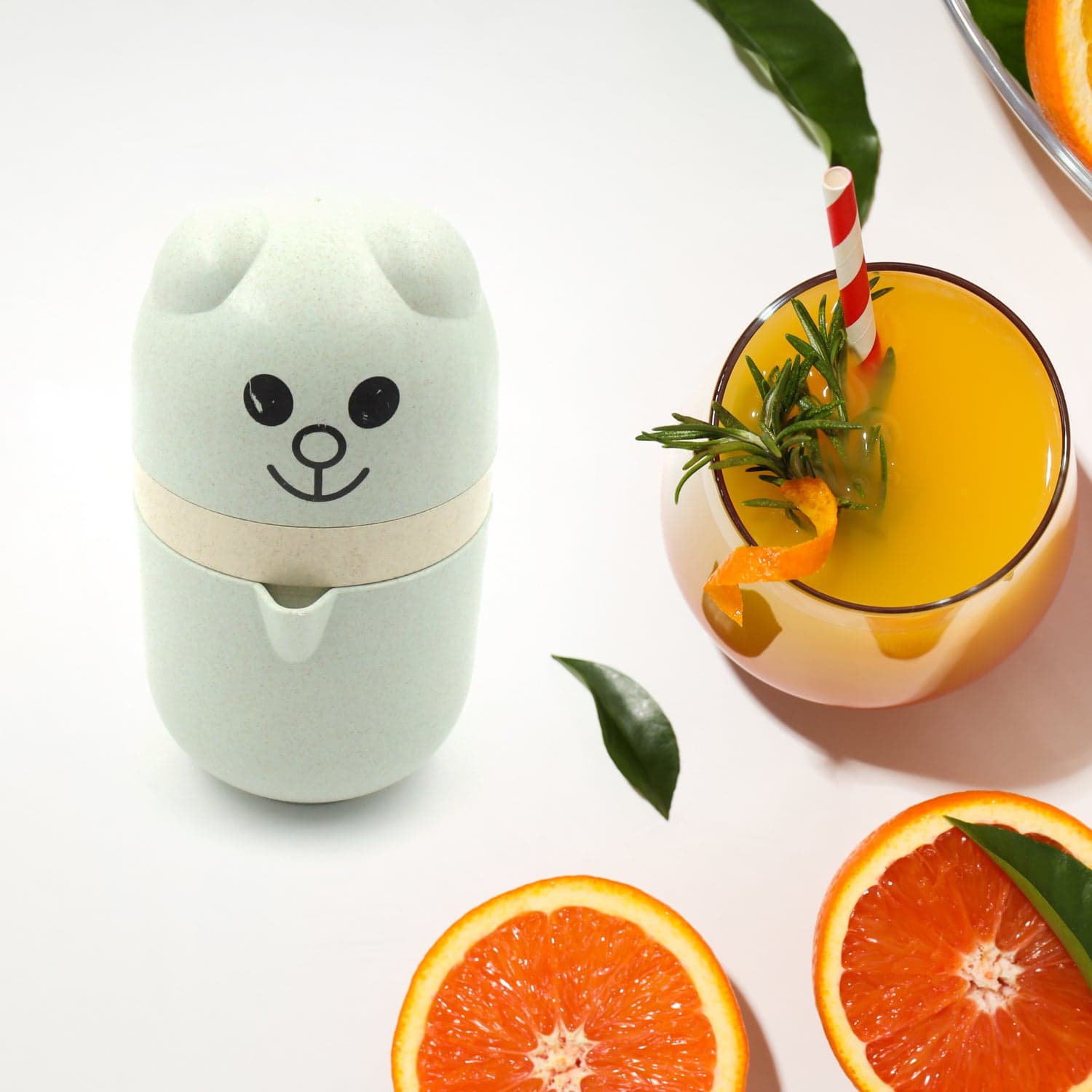 Manual Citrus Juicer (Portable & Food-Grade Plastic, 1 Pc thumbnail 1