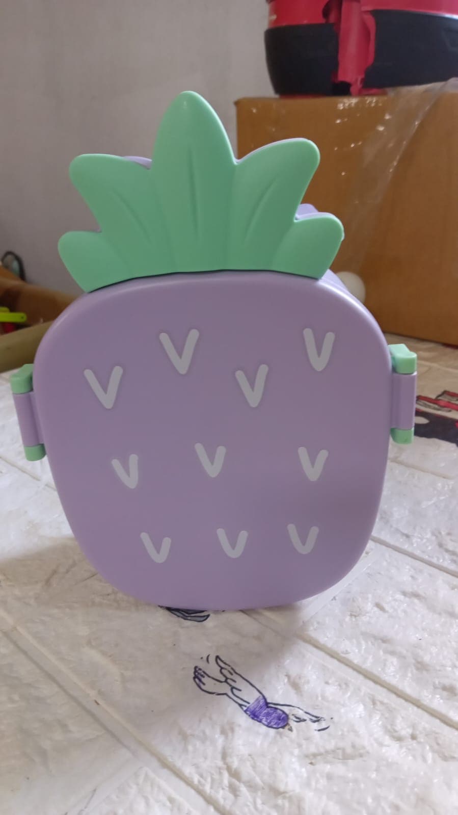 Pineapple Shaped Lunch Box with Compartments Lunch Food Container with Box Portable Lid School & Kids Lunch Box thumbnail 9
