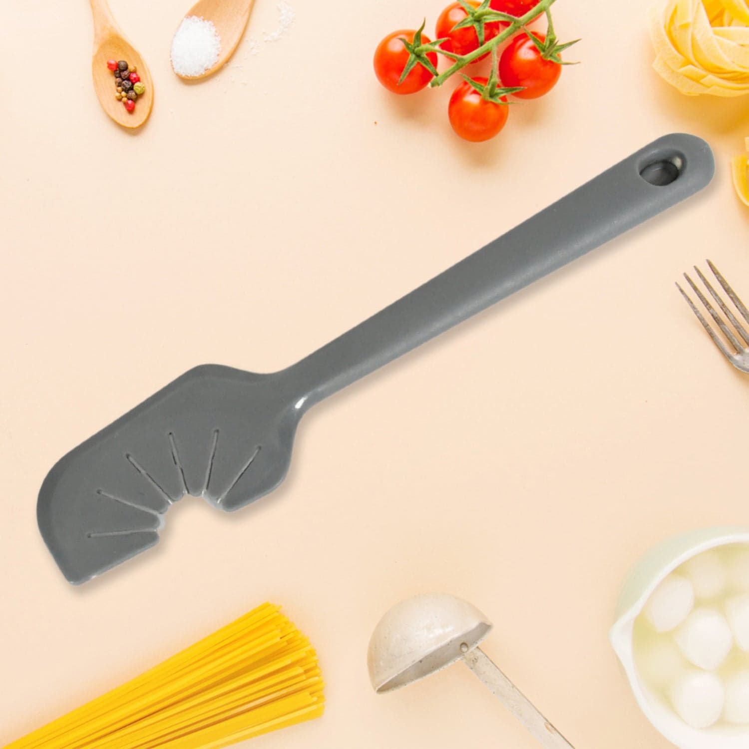 Silicon Whisk Cleaner Kitchen Tool / Whisk Scraper Tool (1Pc) thumbnail 3